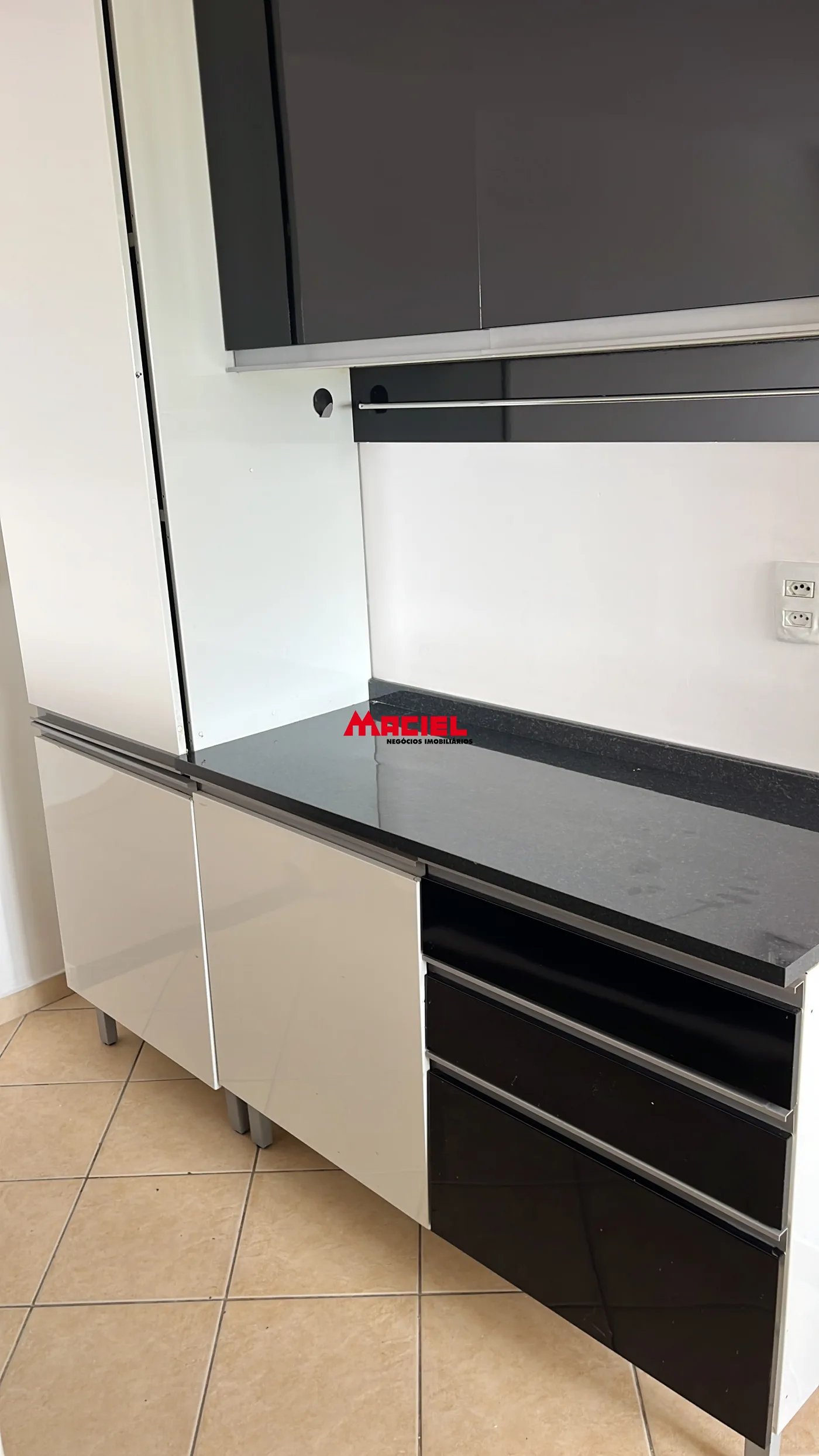 Alugar Apartamento / Padr&atilde;o em S&atilde;o Jos&eacute; dos Campos R$ 3.250,00 - Foto 16