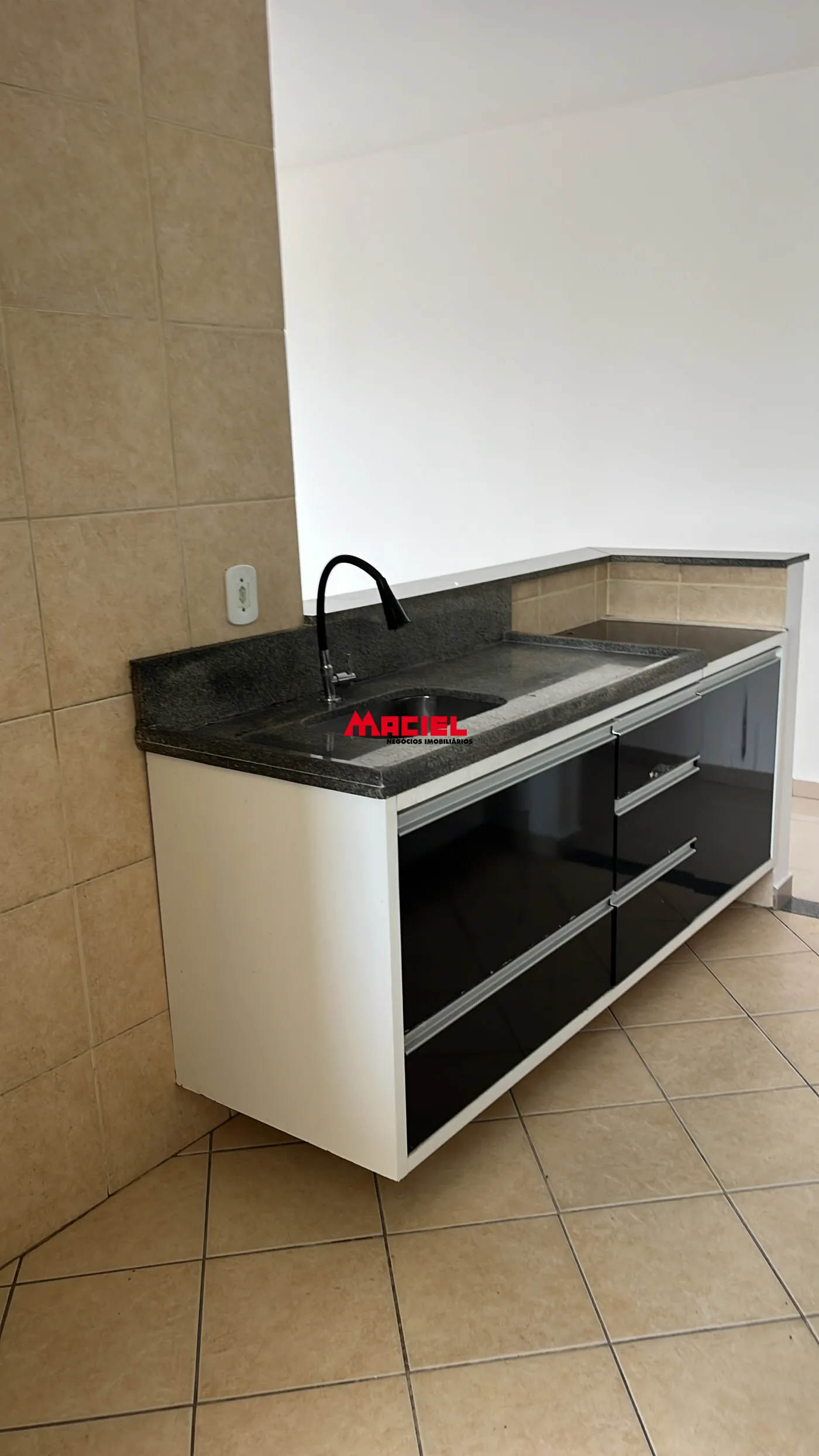 Alugar Apartamento / Padr&atilde;o em S&atilde;o Jos&eacute; dos Campos R$ 3.250,00 - Foto 18