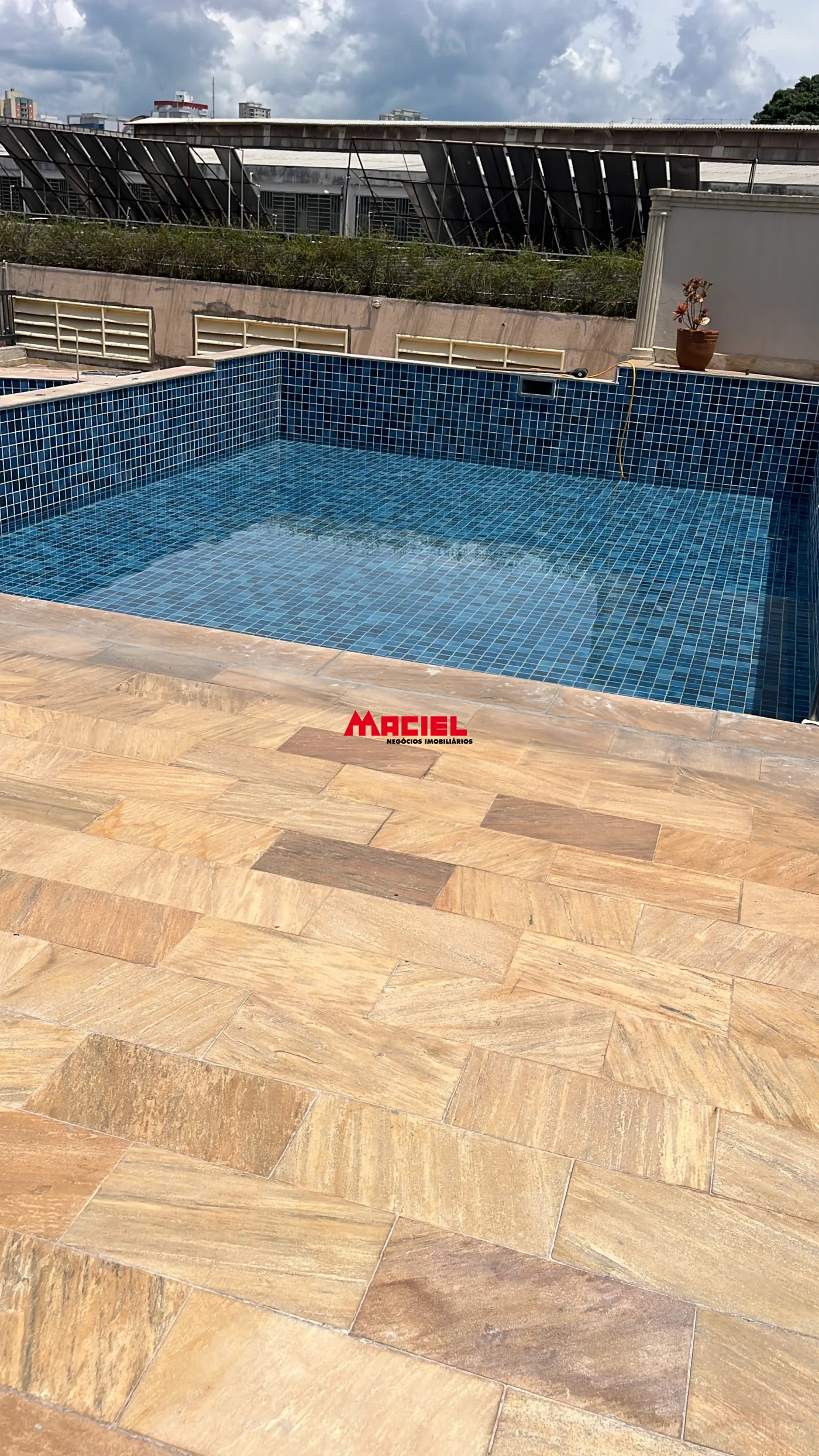 Alugar Apartamento / Padr&atilde;o em S&atilde;o Jos&eacute; dos Campos R$ 3.250,00 - Foto 37