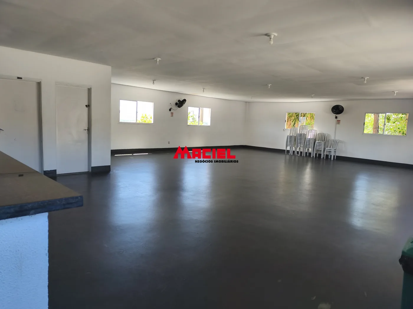 Comprar Apartamento / Padr&atilde;o em S&atilde;o Jos&eacute; dos Campos R$ 170.000,00 - Foto 10