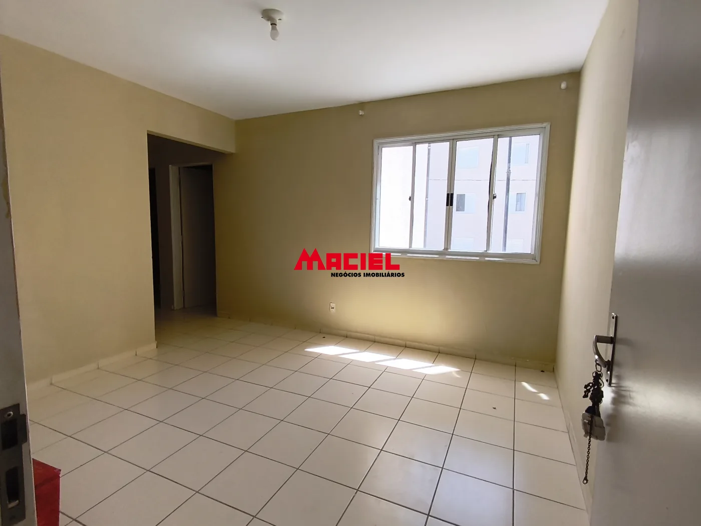 Comprar Apartamento / Padr&atilde;o em S&atilde;o Jos&eacute; dos Campos R$ 170.000,00 - Foto 2