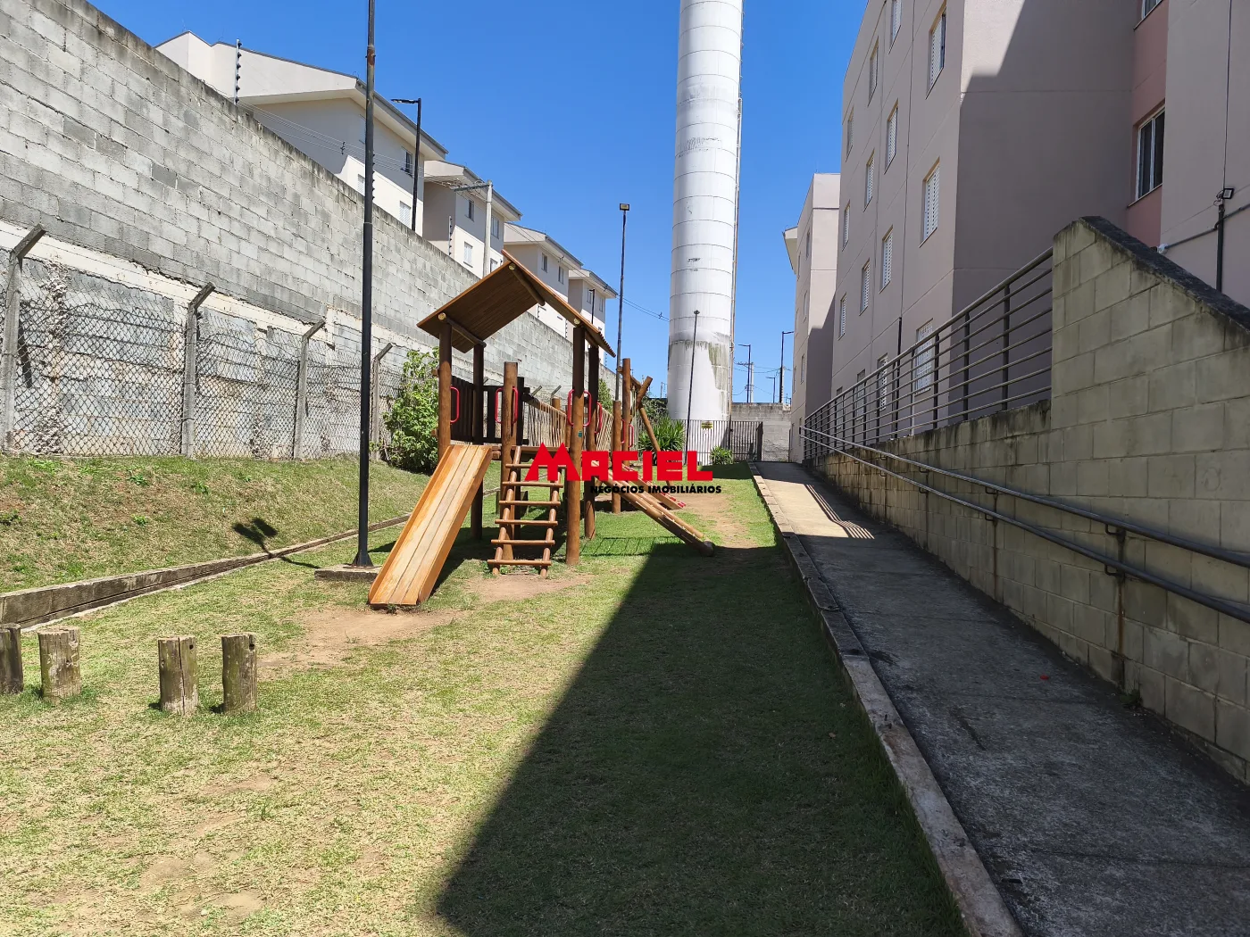 Comprar Apartamento / Padr&atilde;o em S&atilde;o Jos&eacute; dos Campos R$ 170.000,00 - Foto 13