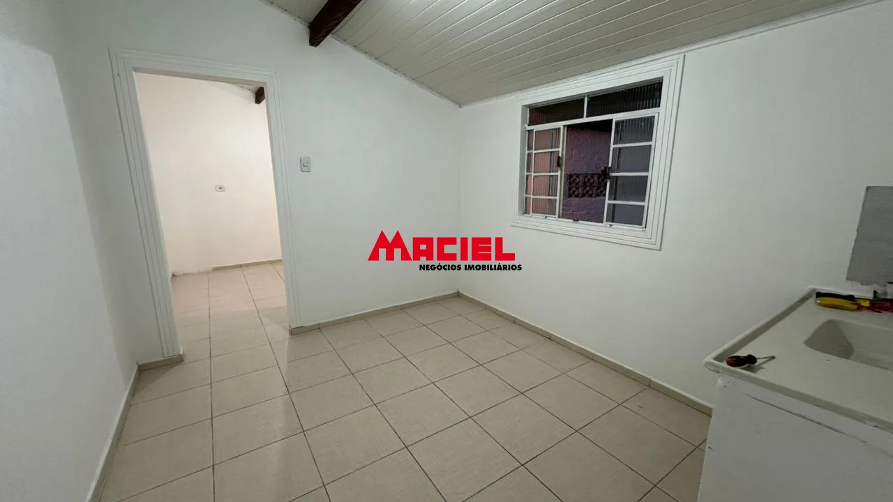 Alugar Casa / Ed&iacute;cula em S&atilde;o Jos&eacute; dos Campos R$ 1.400,00 - Foto 4