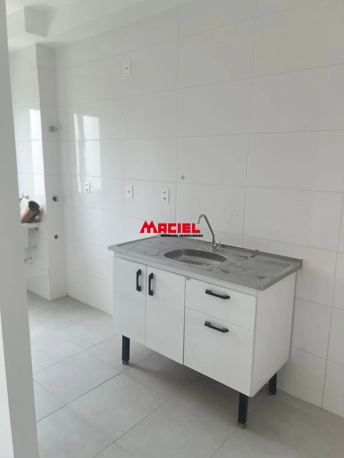 Alugar Apartamento / Padr&atilde;o em Jacare&iacute; R$ 1.500,00 - Foto 3