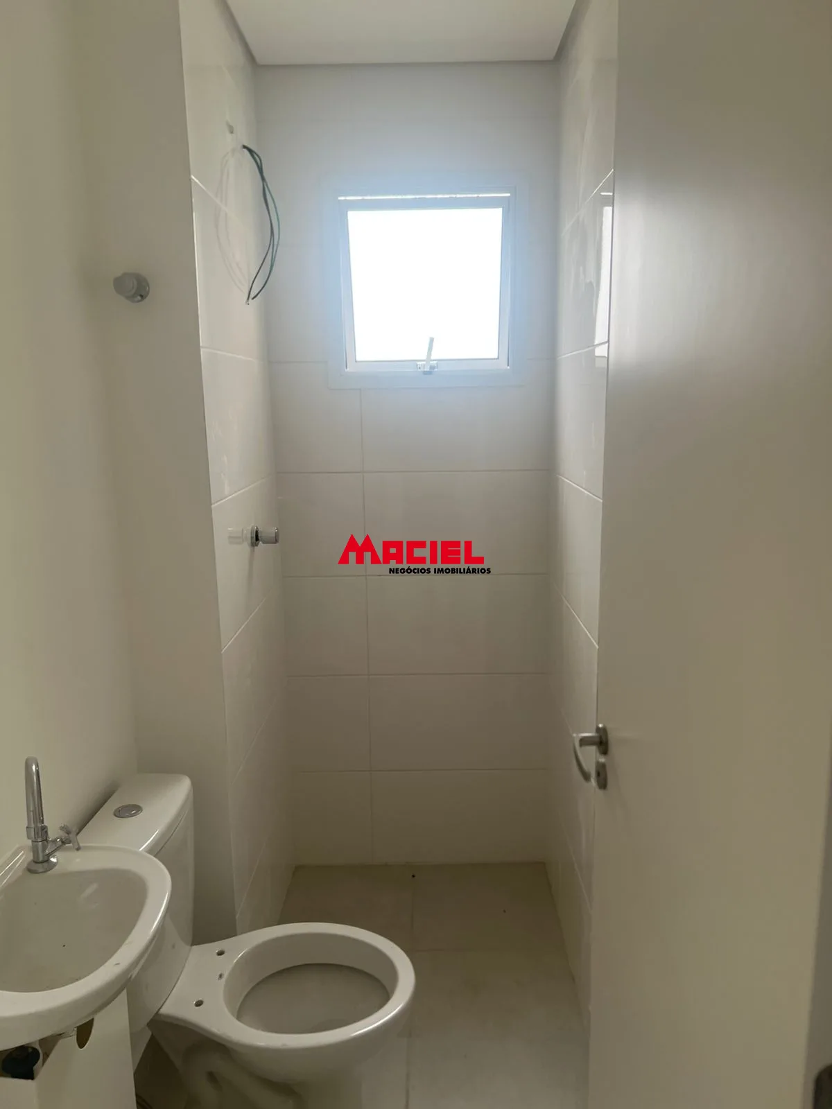Alugar Apartamento / Padr&atilde;o em Jacare&iacute; R$ 1.500,00 - Foto 7