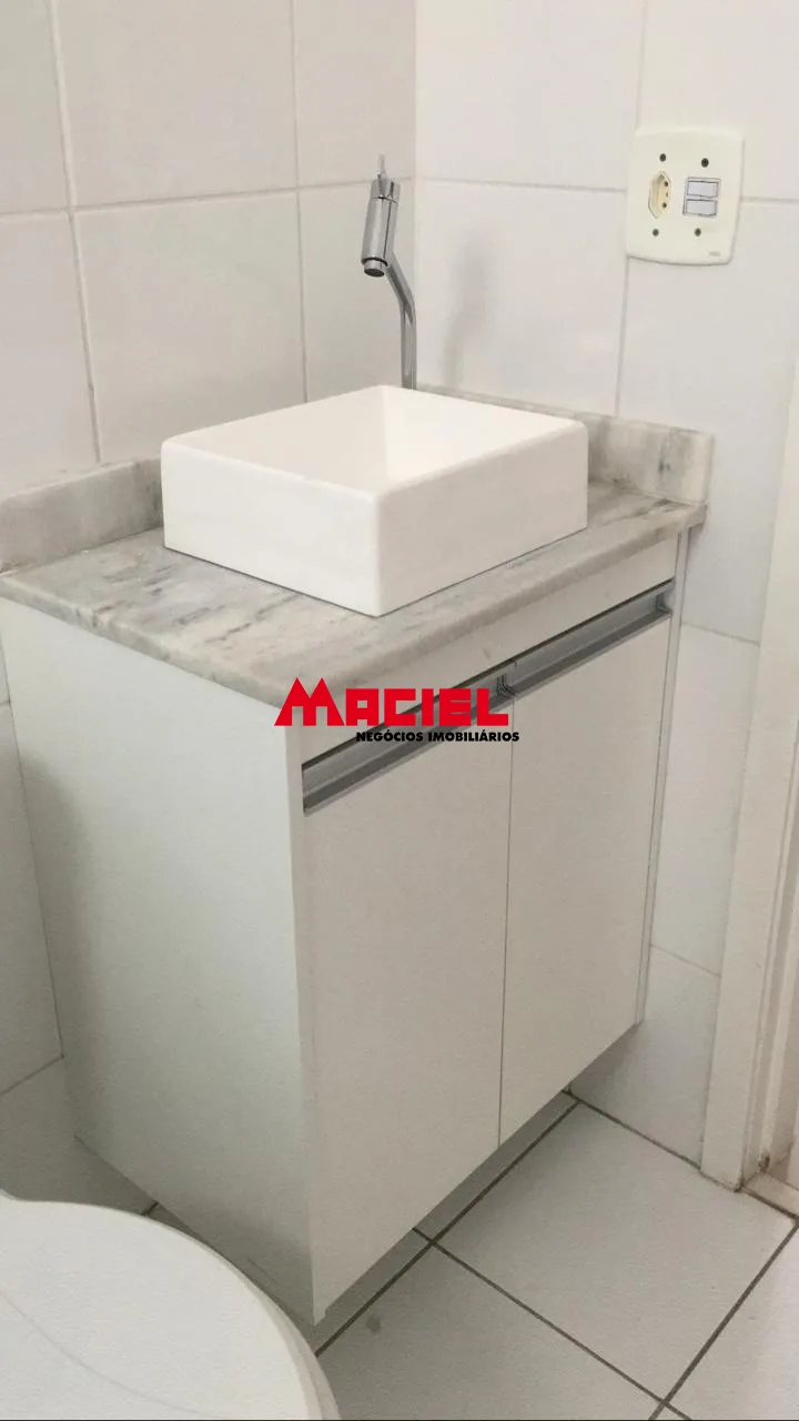 Alugar Apartamento / Padr&atilde;o em S&atilde;o Jos&eacute; dos Campos R$ 2.550,00 - Foto 1