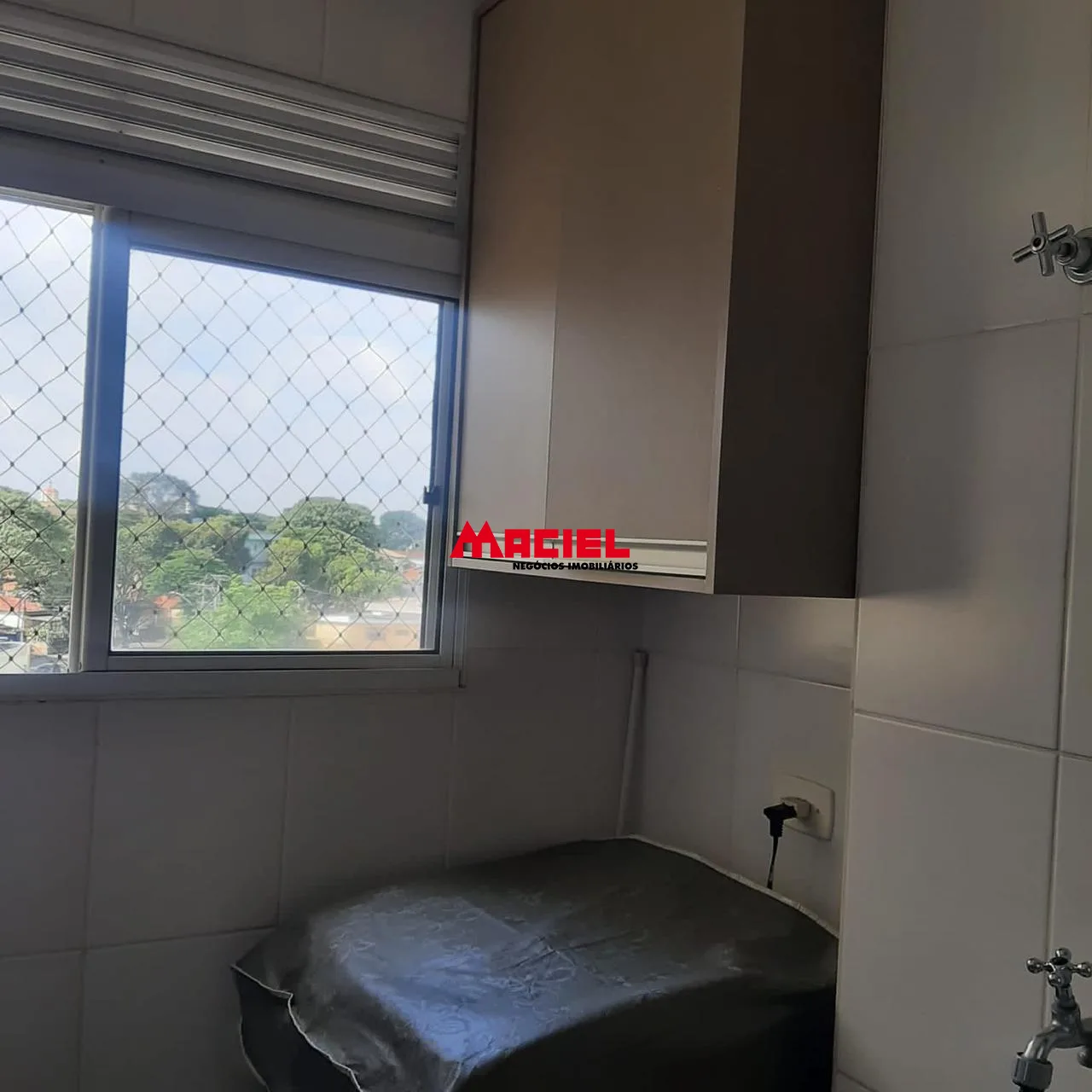 Alugar Apartamento / Padr&atilde;o em S&atilde;o Jos&eacute; dos Campos R$ 2.550,00 - Foto 5