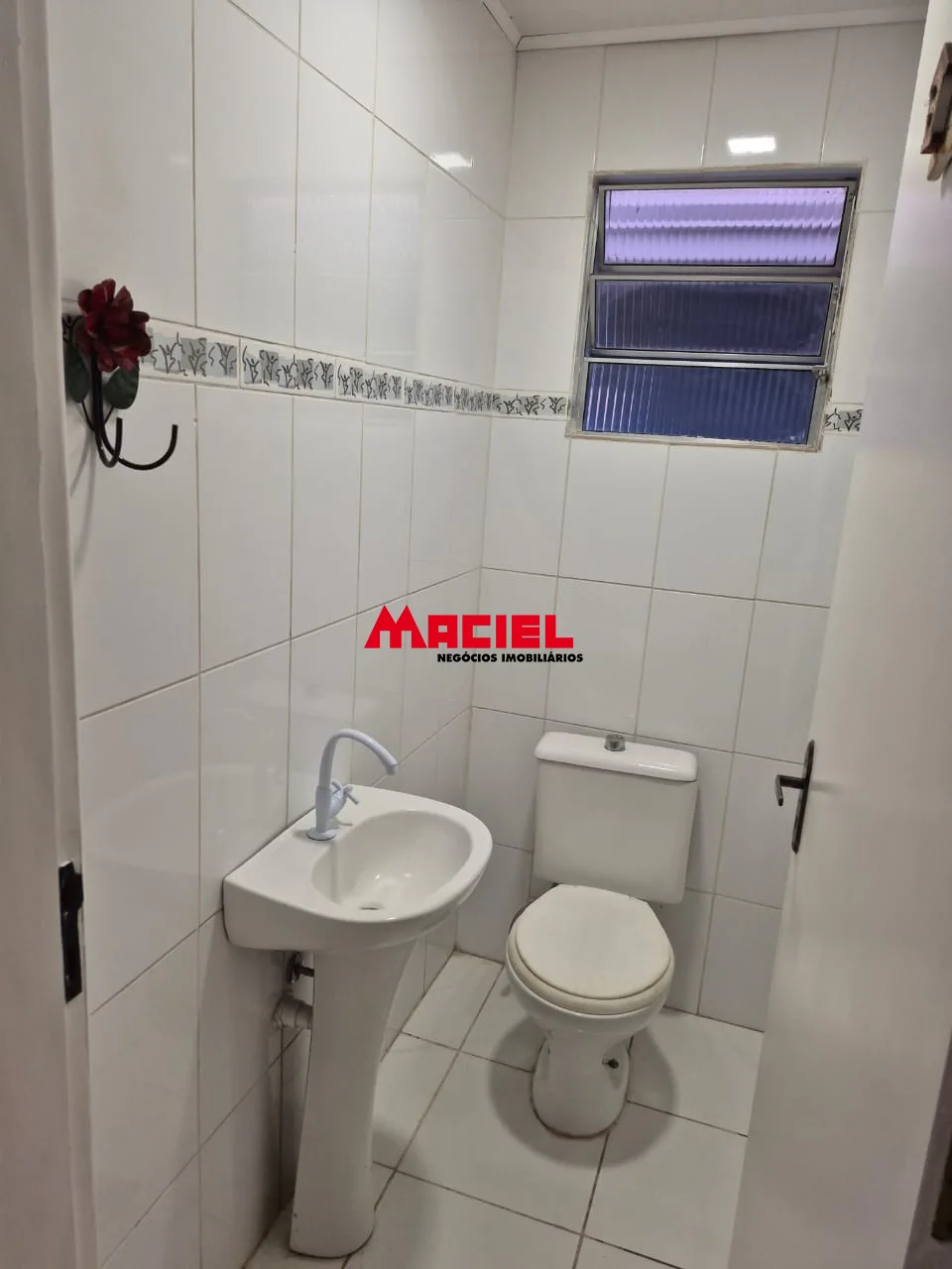 Comprar Casa / Sobrado em S&atilde;o Jos&eacute; dos Campos R$ 880.000,00 - Foto 10