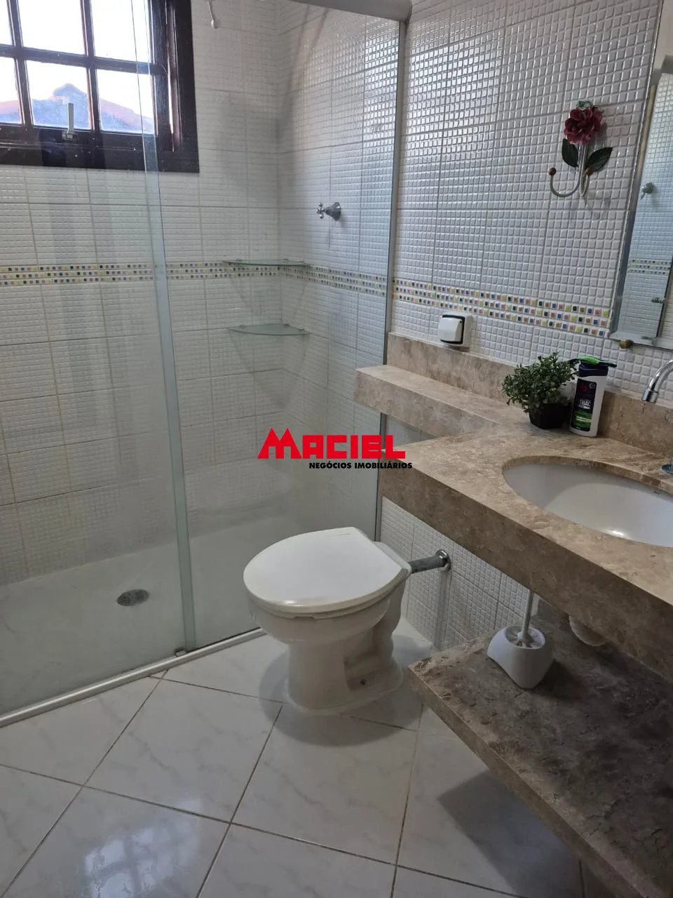 Comprar Casa / Sobrado em S&atilde;o Jos&eacute; dos Campos R$ 880.000,00 - Foto 16