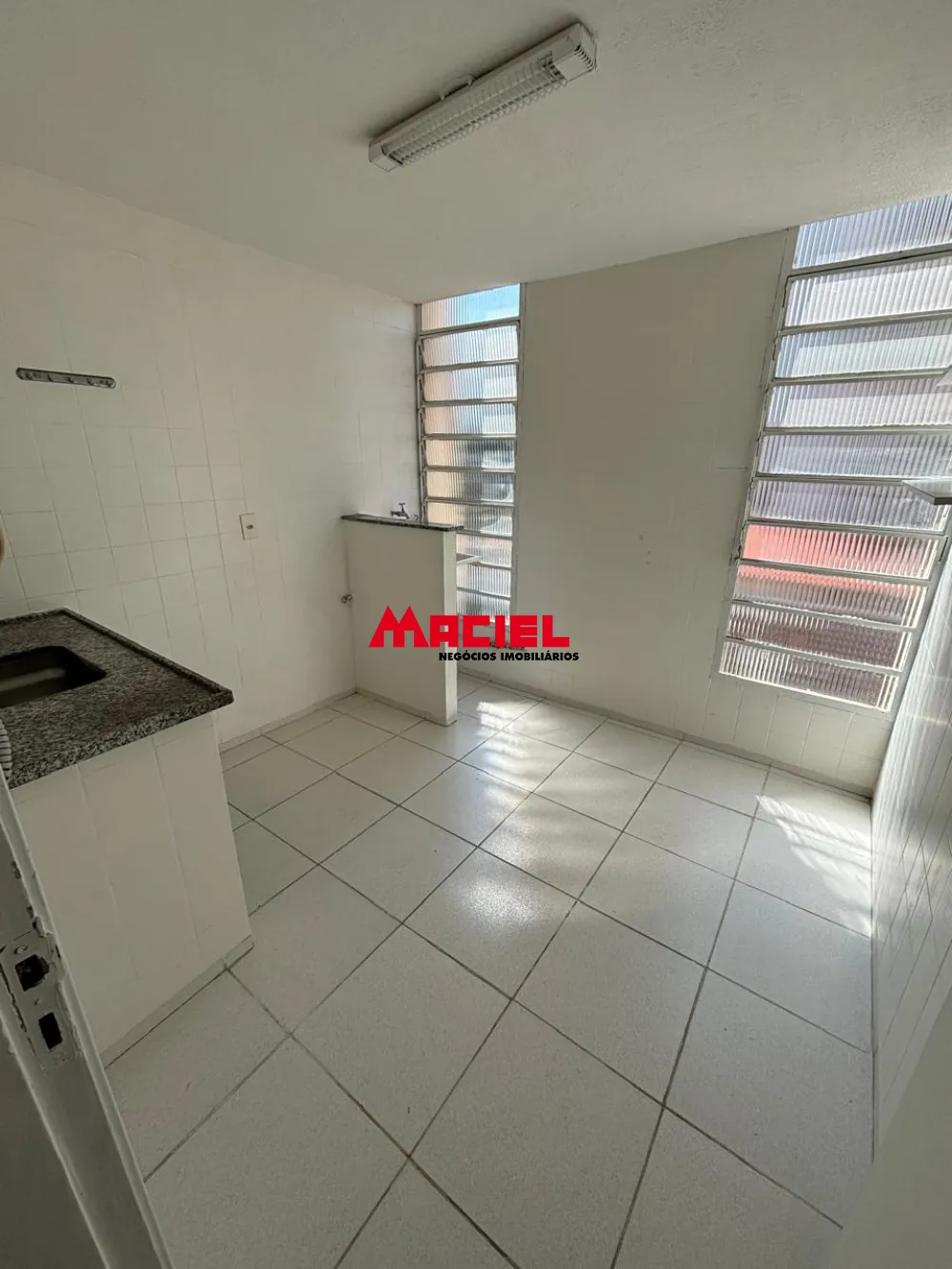 Comprar Apartamento / Padr&atilde;o em S&atilde;o Jos&eacute; dos Campos R$ 240.000,00 - Foto 2