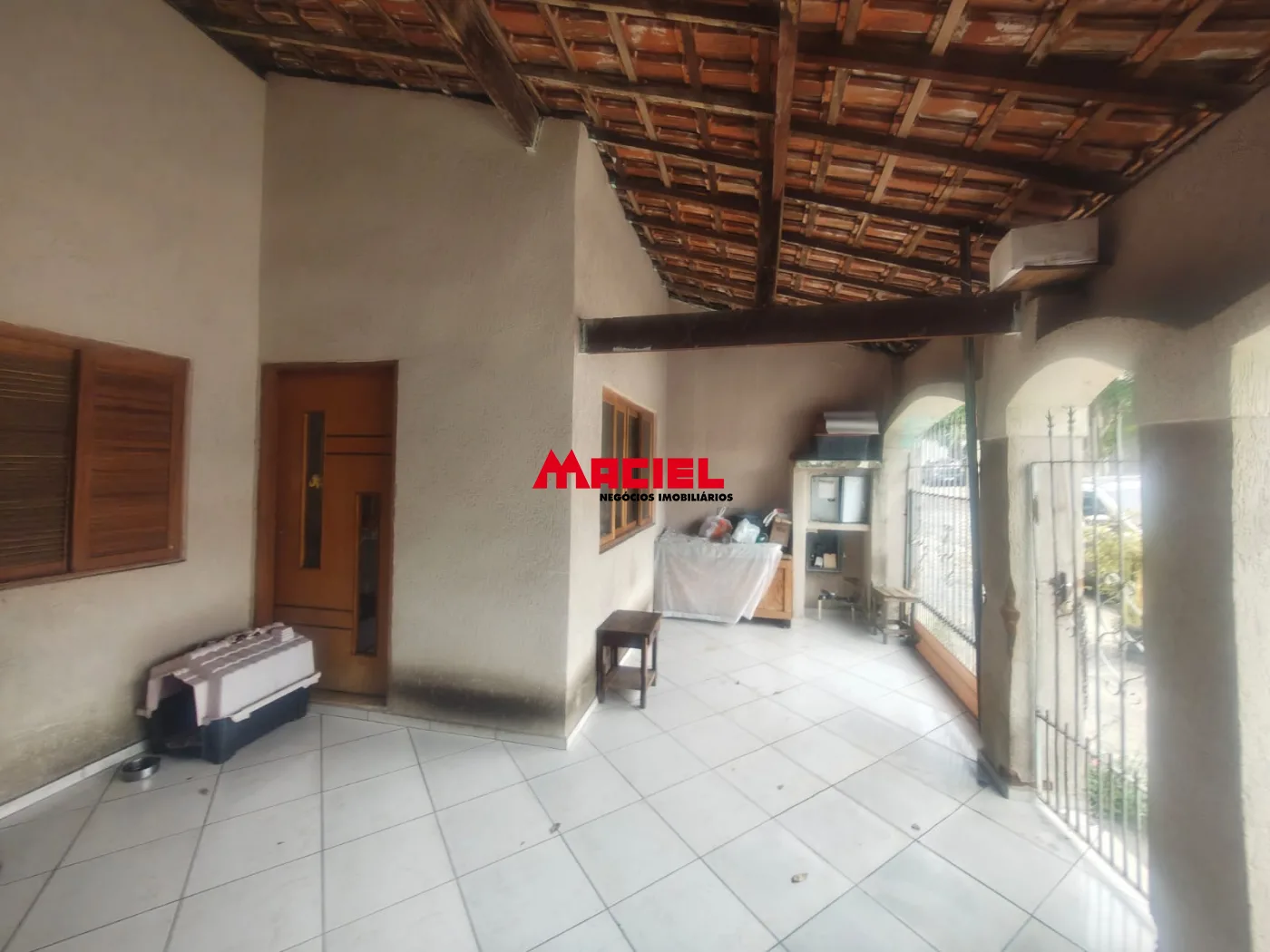 Comprar Casa / Padr&atilde;o em S&atilde;o Jos&eacute; dos Campos R$ 430.000,00 - Foto 2