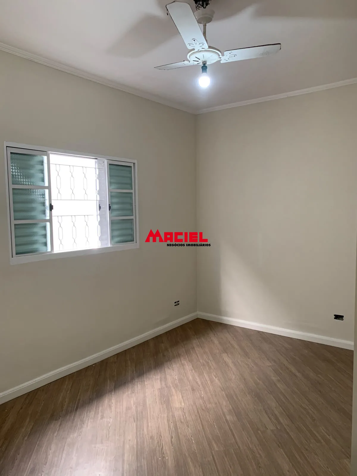 Alugar Casa / Padr&atilde;o em S&atilde;o Jos&eacute; dos Campos R$ 2.800,00 - Foto 7
