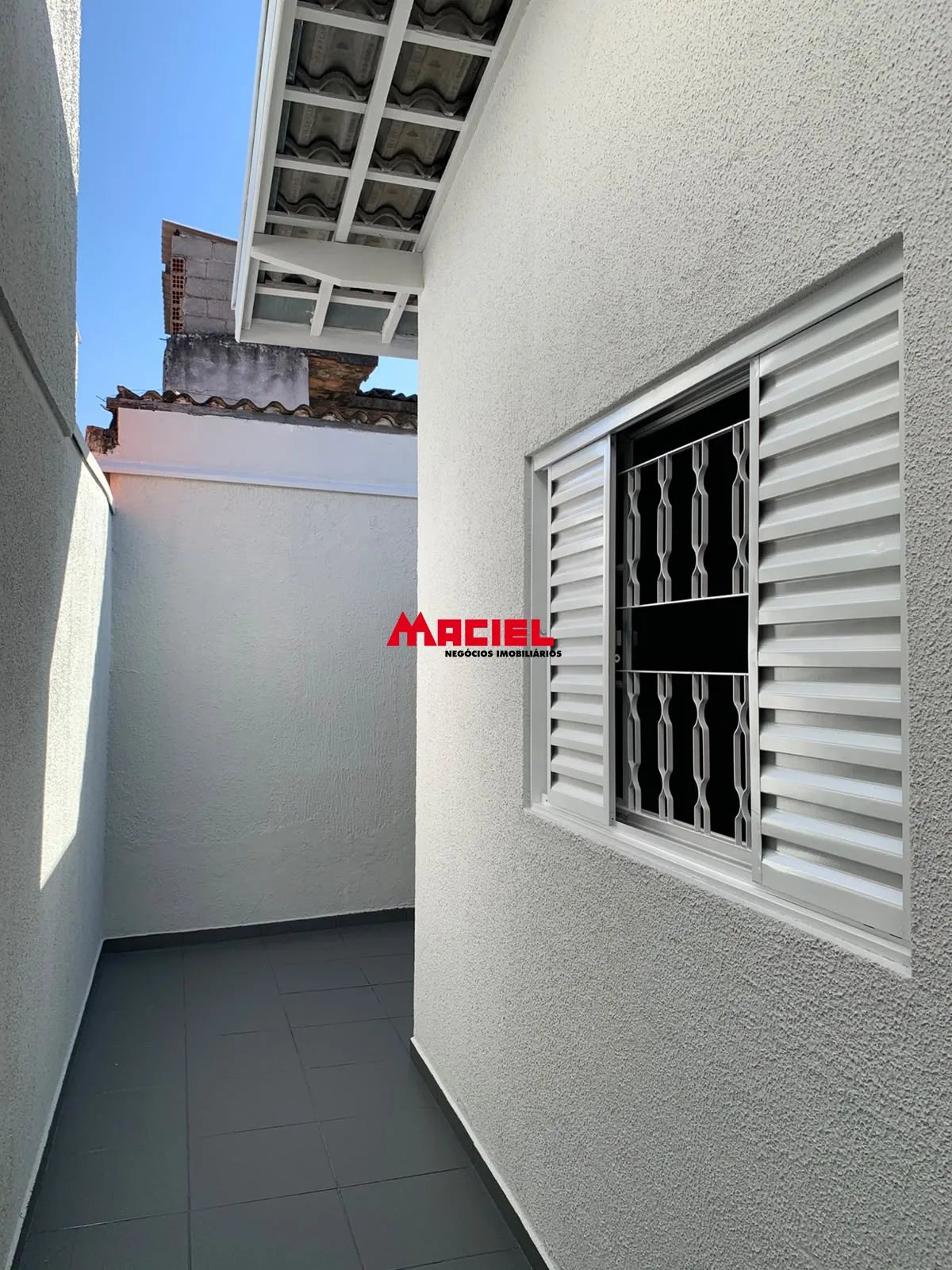 Alugar Casa / Padr&atilde;o em S&atilde;o Jos&eacute; dos Campos R$ 2.800,00 - Foto 18