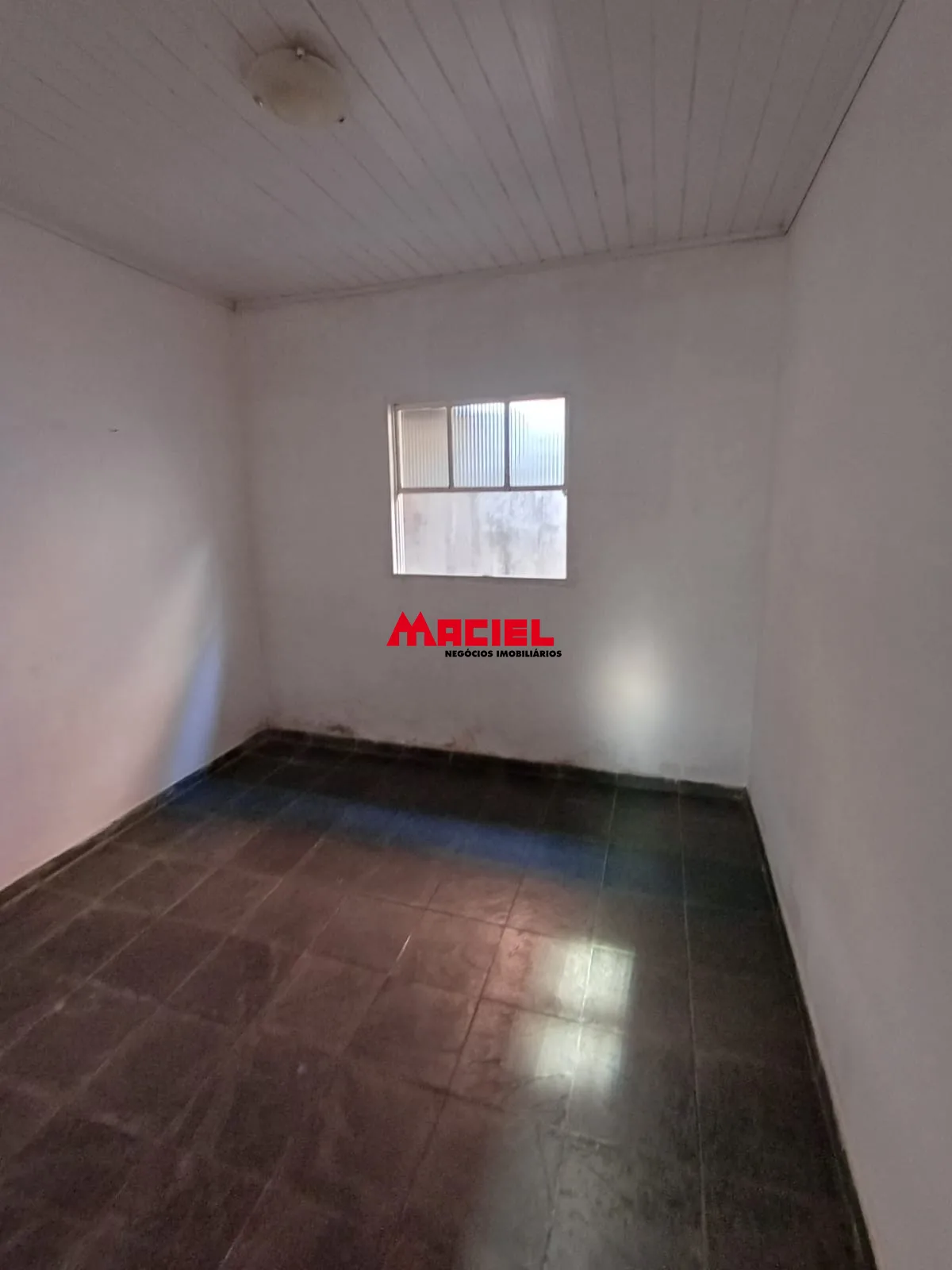 Alugar Casa / Padr&atilde;o em S&atilde;o Jos&eacute; dos Campos R$ 1.500,00 - Foto 8