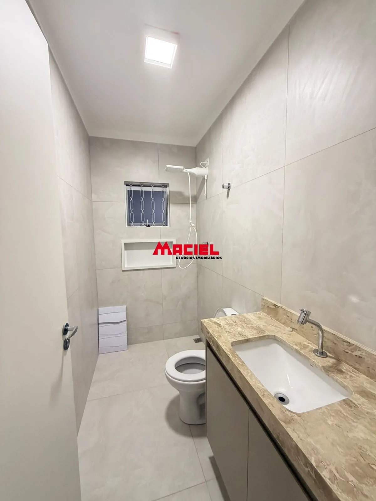 Comprar Casa / Padr&atilde;o em S&atilde;o Jos&eacute; dos Campos R$ 850.000,00 - Foto 18