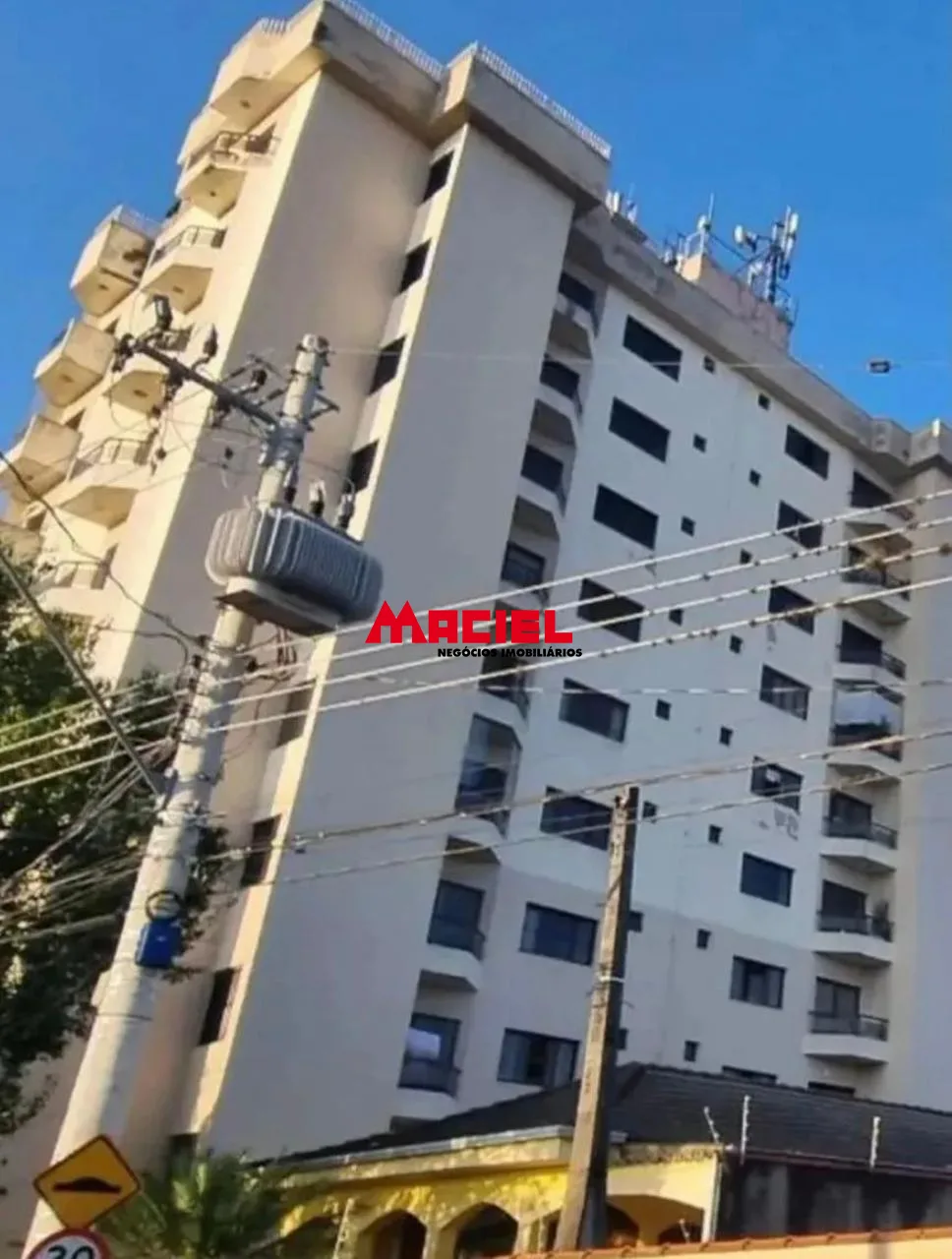 Comprar Apartamento / Padr&atilde;o em S&atilde;o Jos&eacute; dos Campos R$ 400.000,00 - Foto 1