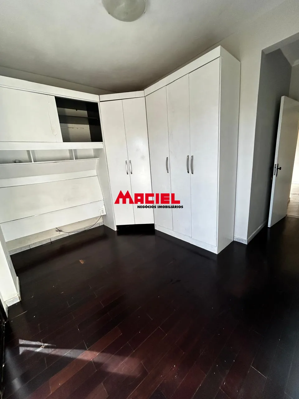 Comprar Apartamento / Padr&atilde;o em S&atilde;o Jos&eacute; dos Campos R$ 400.000,00 - Foto 6