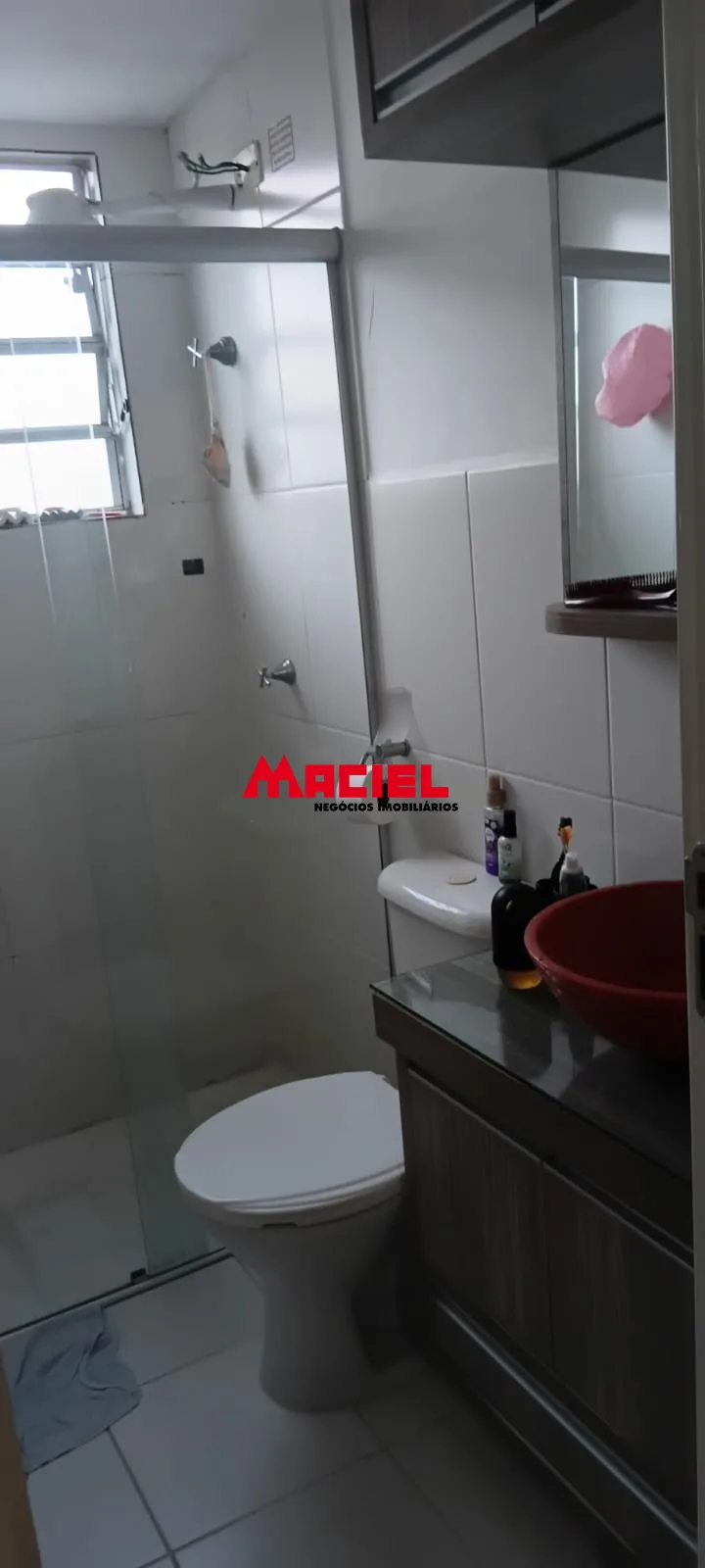 Alugar Apartamento / Mobiliado em S&atilde;o Jos&eacute; dos Campos R$ 2.200,00 - Foto 4