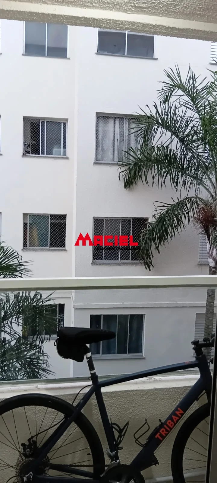 Alugar Apartamento / Mobiliado em S&atilde;o Jos&eacute; dos Campos R$ 2.200,00 - Foto 8