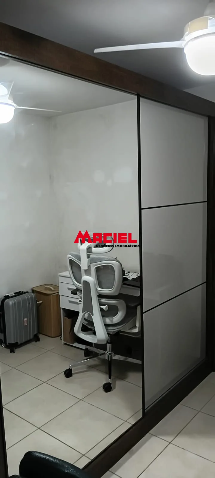 Alugar Apartamento / Mobiliado em S&atilde;o Jos&eacute; dos Campos R$ 2.200,00 - Foto 9