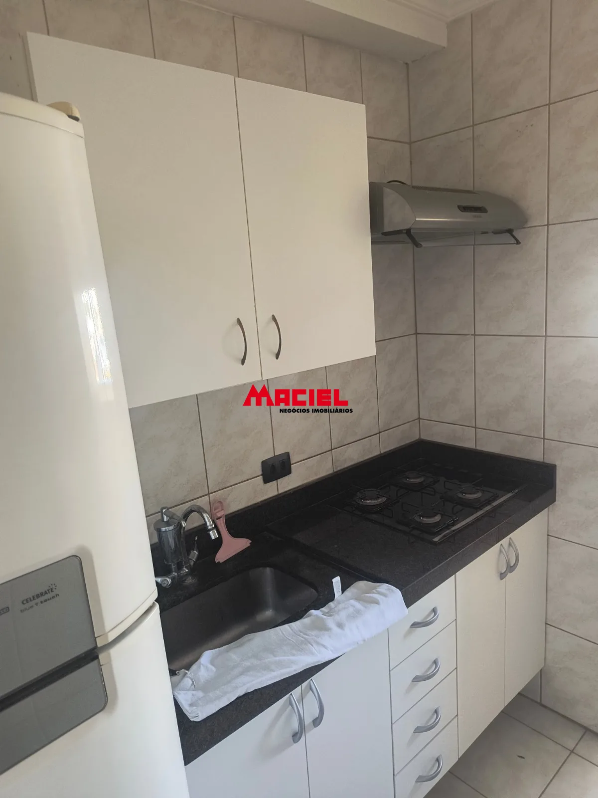 Alugar Apartamento / Padr&atilde;o em S&atilde;o Jos&eacute; dos Campos R$ 2.700,00 - Foto 10