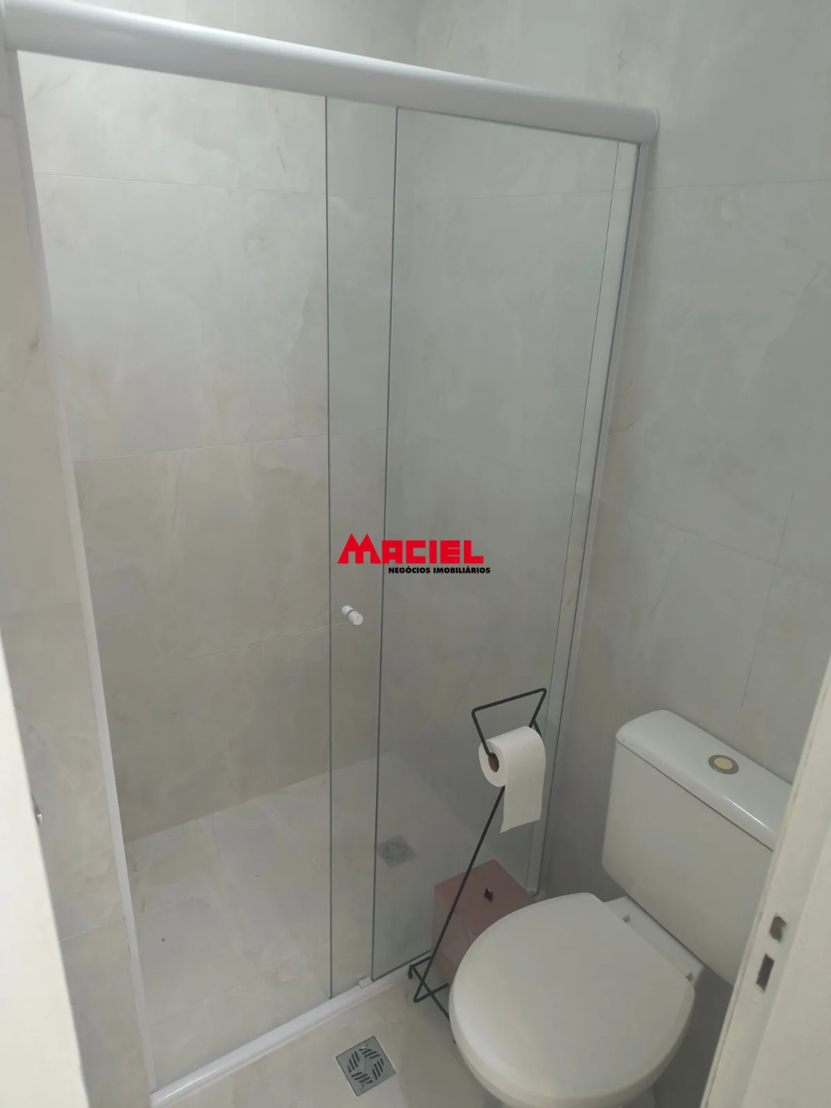 Alugar Apartamento / Padr&atilde;o em S&atilde;o Jos&eacute; dos Campos R$ 2.700,00 - Foto 11
