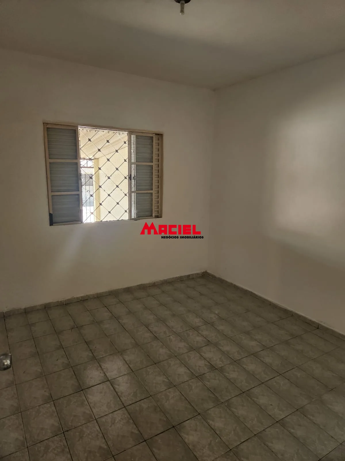 Alugar Casa / Padr&atilde;o em S&atilde;o Jos&eacute; dos Campos R$ 2.700,00 - Foto 7