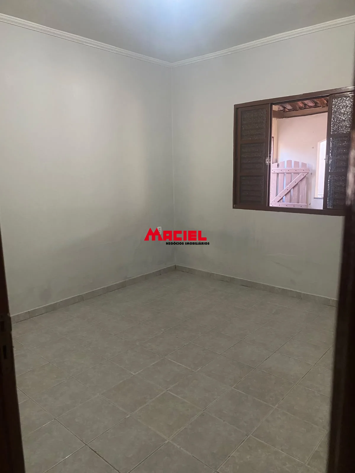 Alugar Casa / Padr&atilde;o em S&atilde;o Jos&eacute; dos Campos R$ 2.100,00 - Foto 10