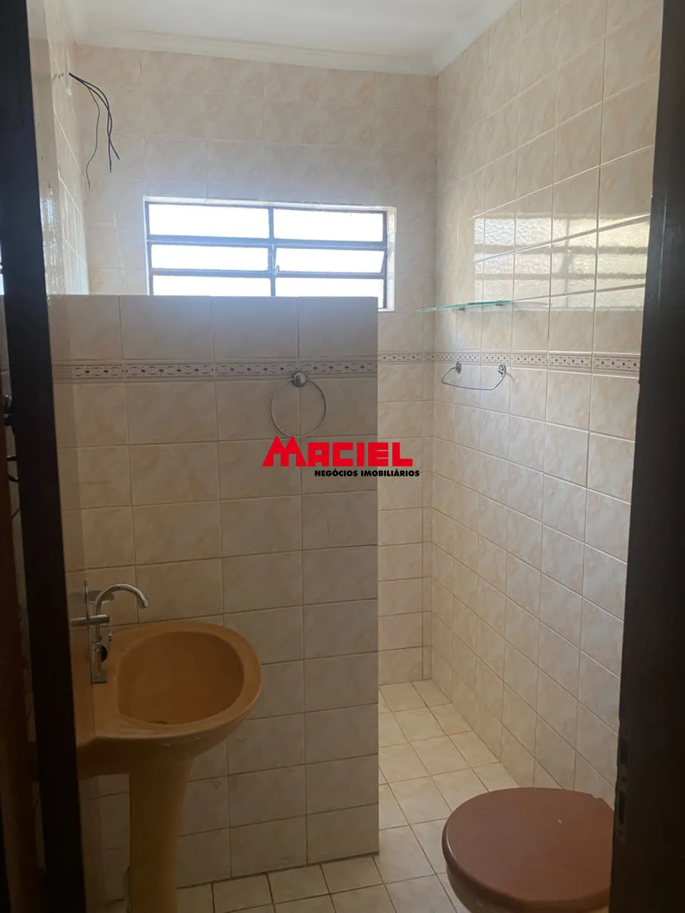 Alugar Casa / Padr&atilde;o em S&atilde;o Jos&eacute; dos Campos R$ 2.100,00 - Foto 9
