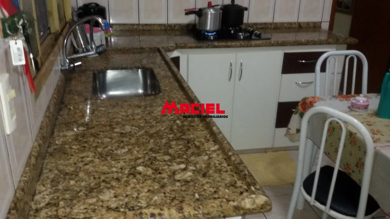 Comprar Casa / Padr&atilde;o em S&atilde;o Jos&eacute; dos Campos R$ 365.000,00 - Foto 11