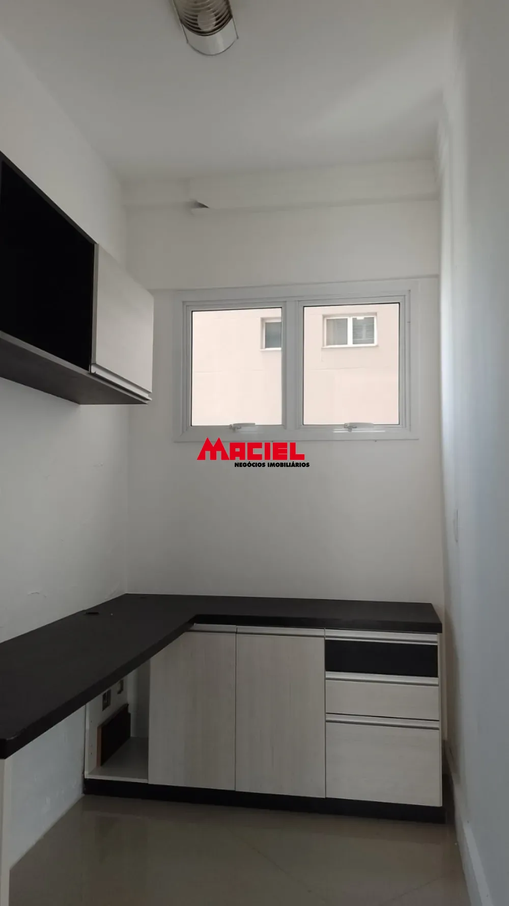 Alugar Apartamento / Padr&atilde;o em S&atilde;o Jos&eacute; dos Campos R$ 5.200,00 - Foto 4