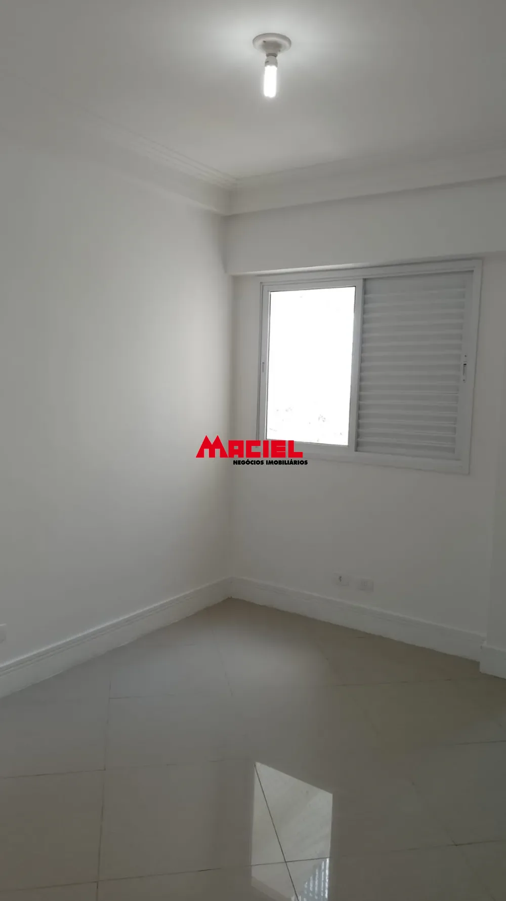 Alugar Apartamento / Padr&atilde;o em S&atilde;o Jos&eacute; dos Campos R$ 5.200,00 - Foto 5
