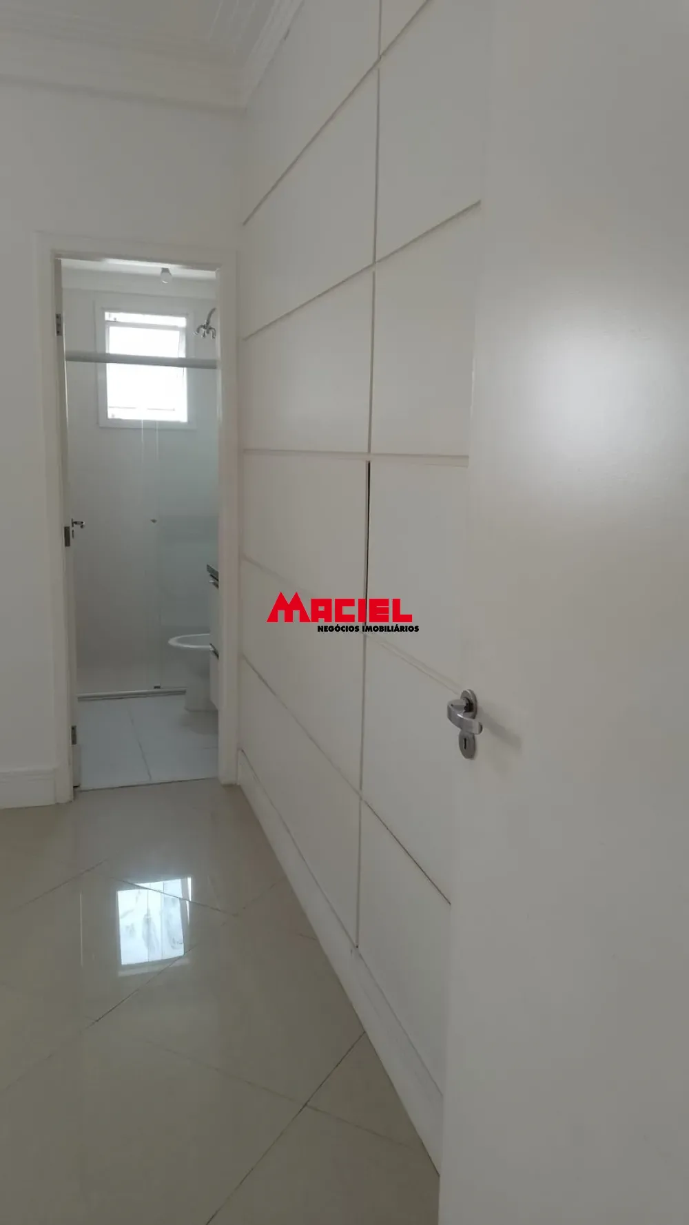 Alugar Apartamento / Padr&atilde;o em S&atilde;o Jos&eacute; dos Campos R$ 5.200,00 - Foto 8