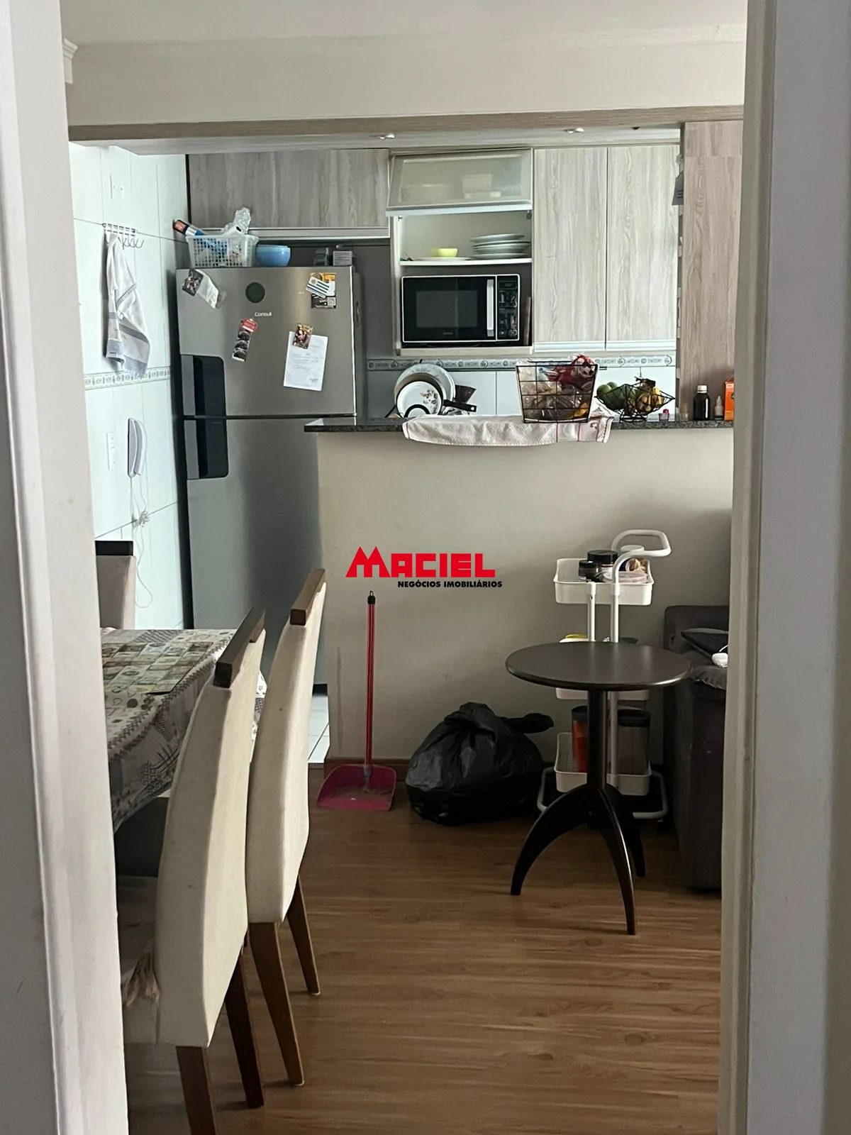 Comprar Apartamento / Padr&atilde;o em S&atilde;o Jos&eacute; dos Campos R$ 330.000,00 - Foto 4