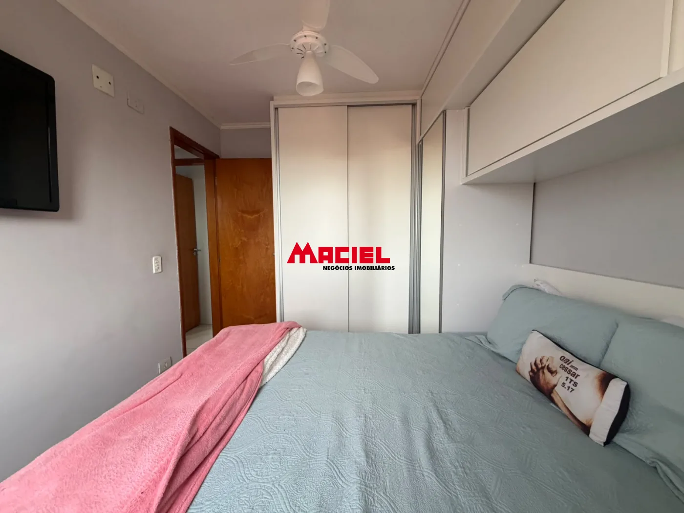 Comprar Apartamento / Padr&atilde;o em S&atilde;o Jos&eacute; dos Campos R$ 350.000,00 - Foto 5