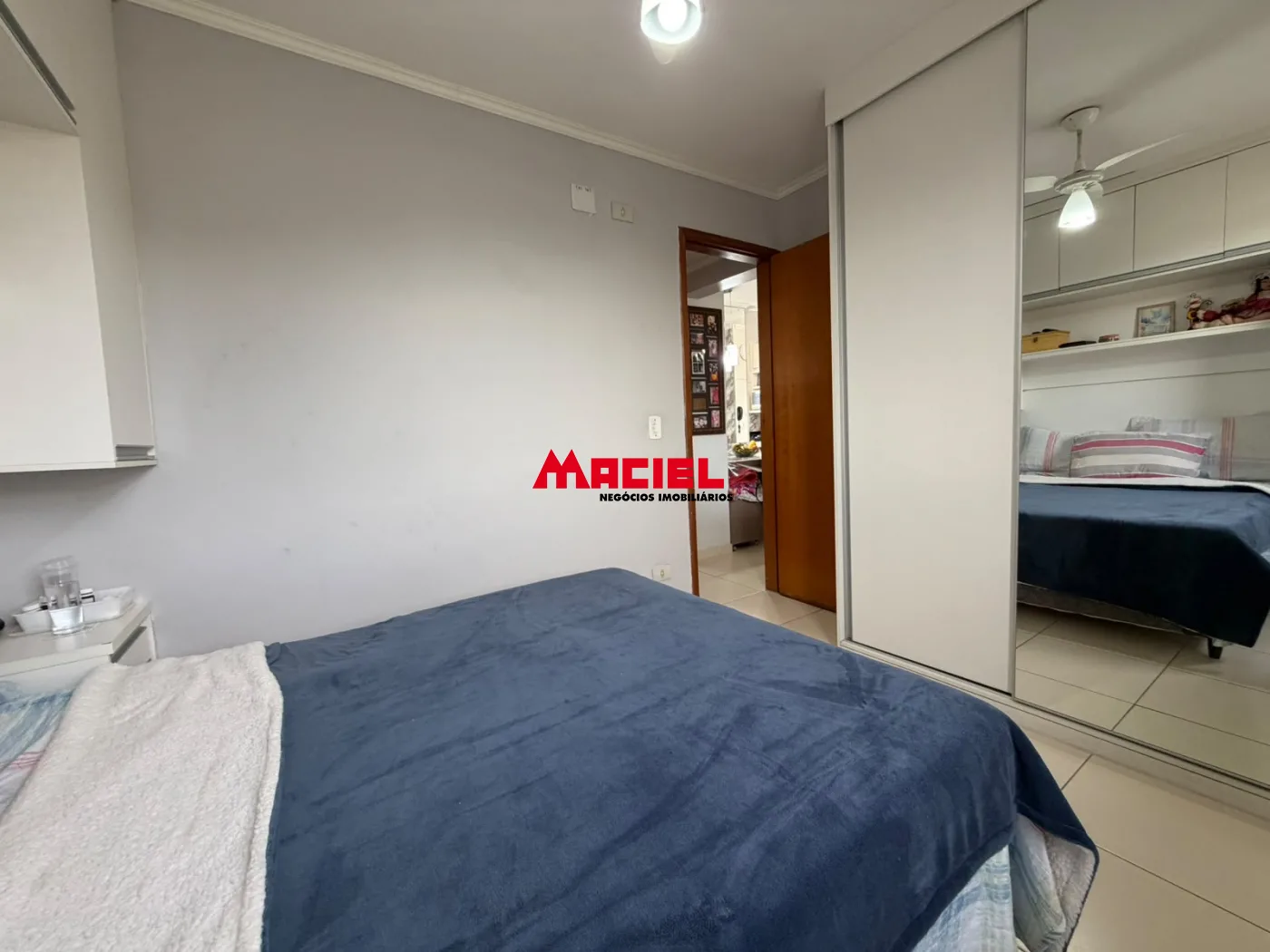 Comprar Apartamento / Padr&atilde;o em S&atilde;o Jos&eacute; dos Campos R$ 350.000,00 - Foto 8
