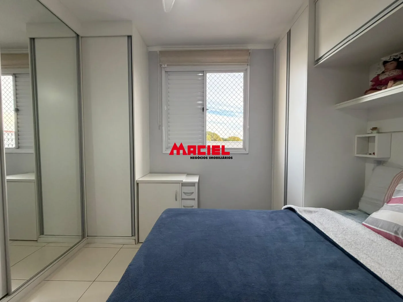 Comprar Apartamento / Padr&atilde;o em S&atilde;o Jos&eacute; dos Campos R$ 350.000,00 - Foto 10
