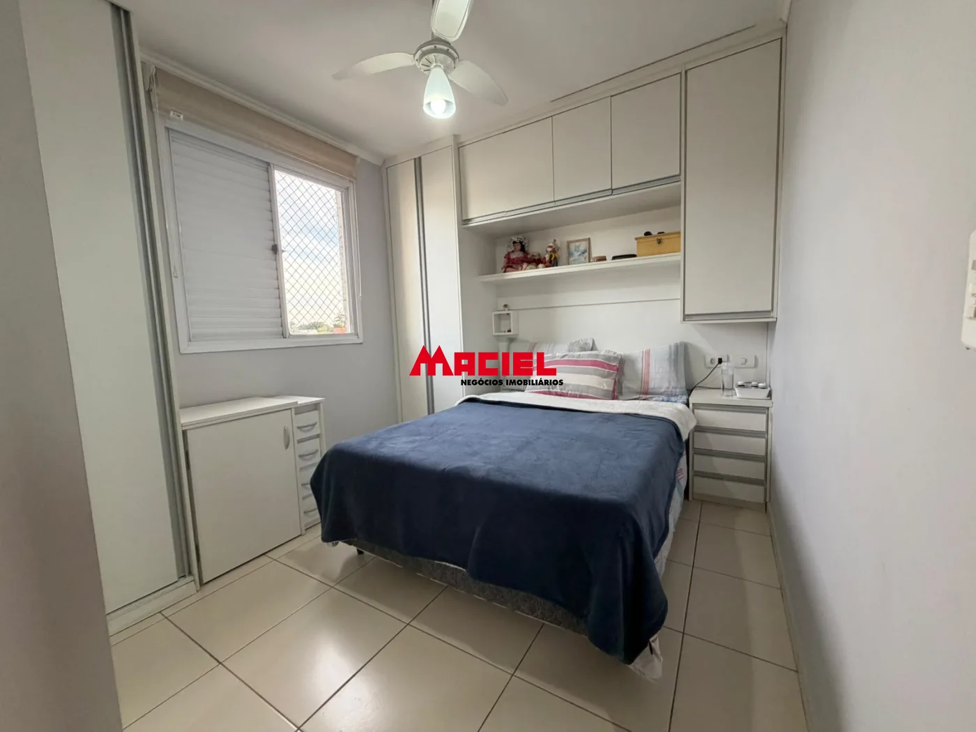 Comprar Apartamento / Padr&atilde;o em S&atilde;o Jos&eacute; dos Campos R$ 350.000,00 - Foto 12