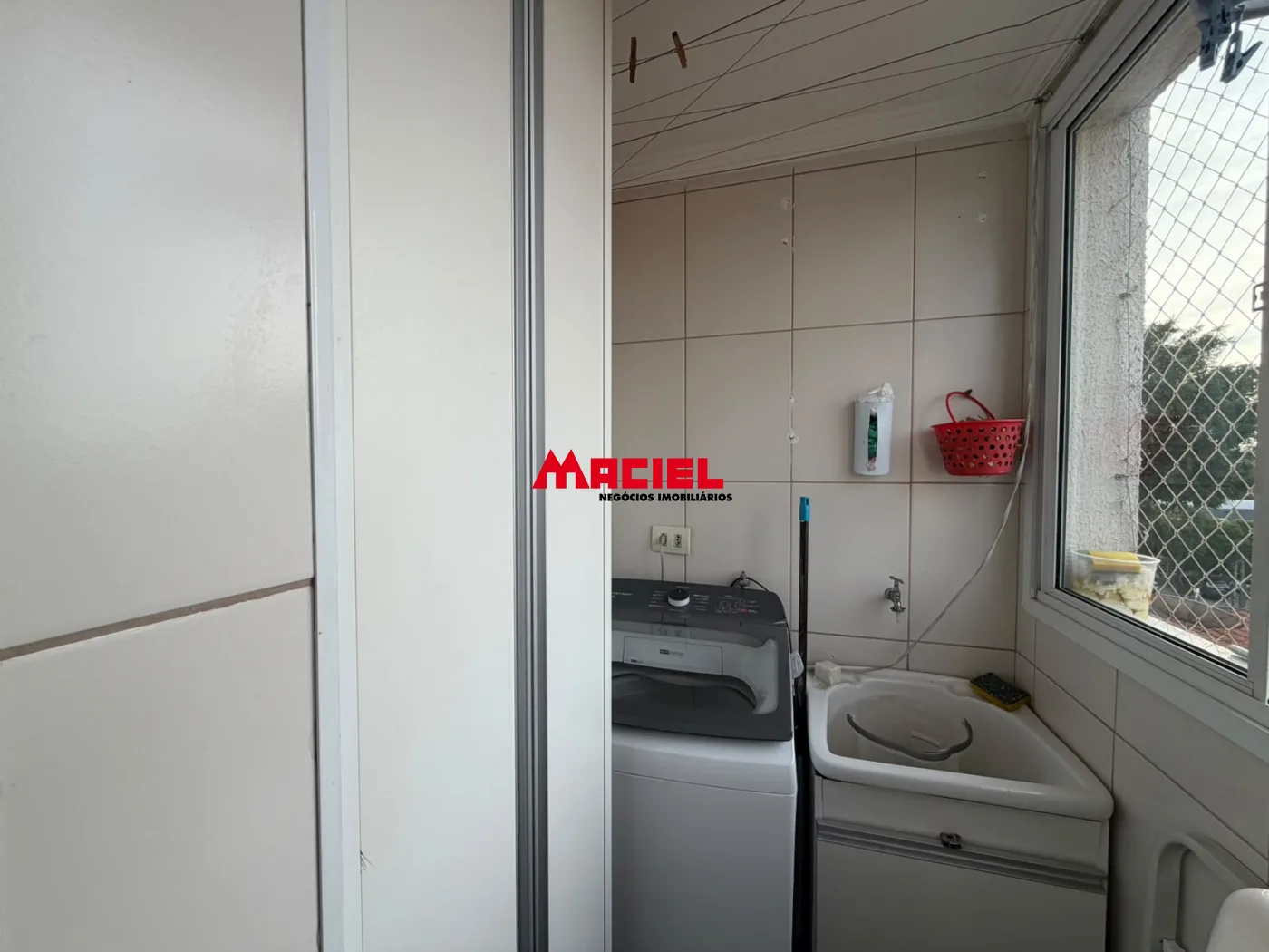 Comprar Apartamento / Padr&atilde;o em S&atilde;o Jos&eacute; dos Campos R$ 350.000,00 - Foto 27