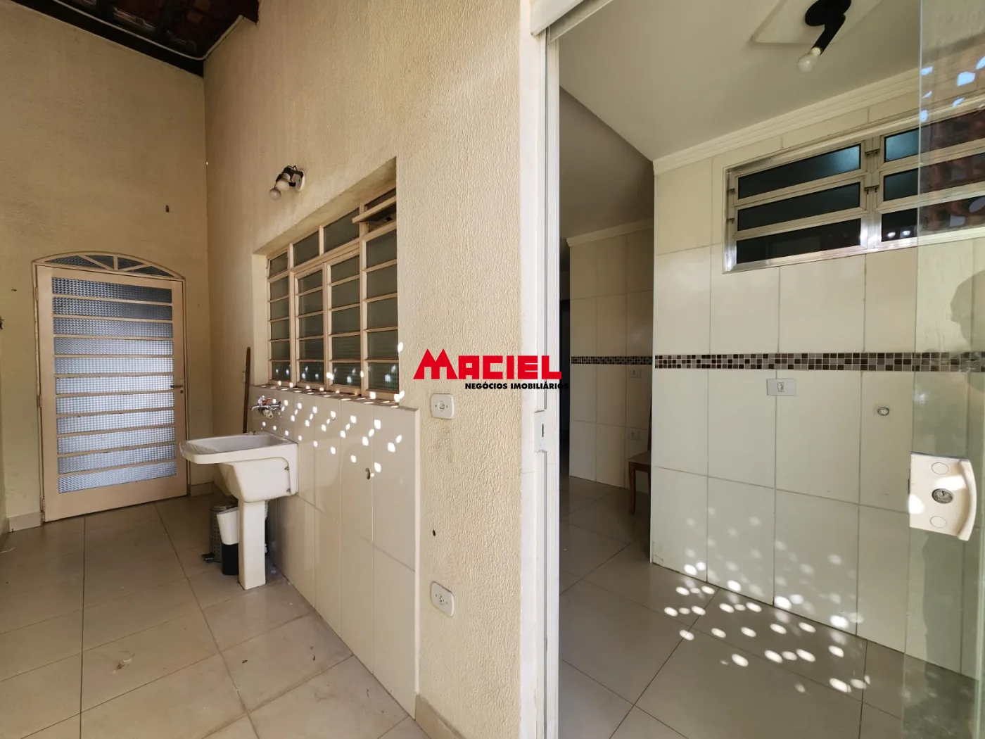 Comprar Casa / Padr&atilde;o em S&atilde;o Jos&eacute; dos Campos R$ 1.100.000,00 - Foto 15