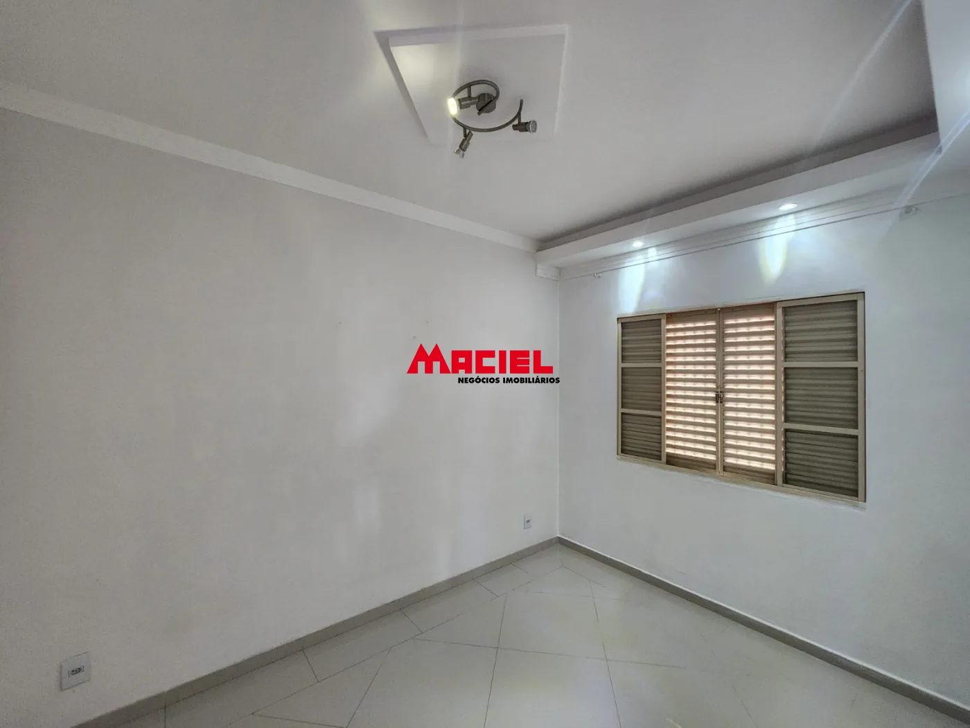 Comprar Casa / Padr&atilde;o em S&atilde;o Jos&eacute; dos Campos R$ 1.100.000,00 - Foto 27