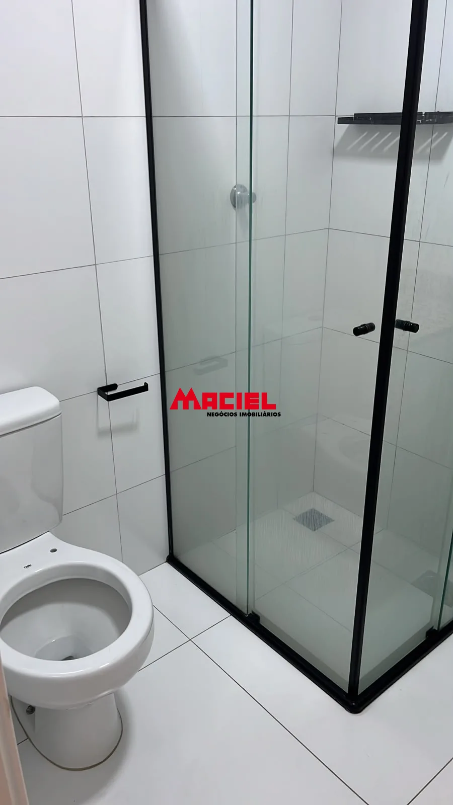 Alugar Apartamento / Padr&atilde;o em S&atilde;o Jos&eacute; dos Campos R$ 2.800,00 - Foto 8