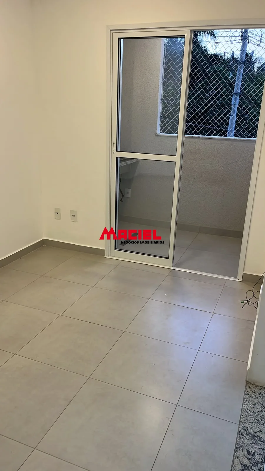 Alugar Apartamento / Padr&atilde;o em S&atilde;o Jos&eacute; dos Campos R$ 2.800,00 - Foto 14