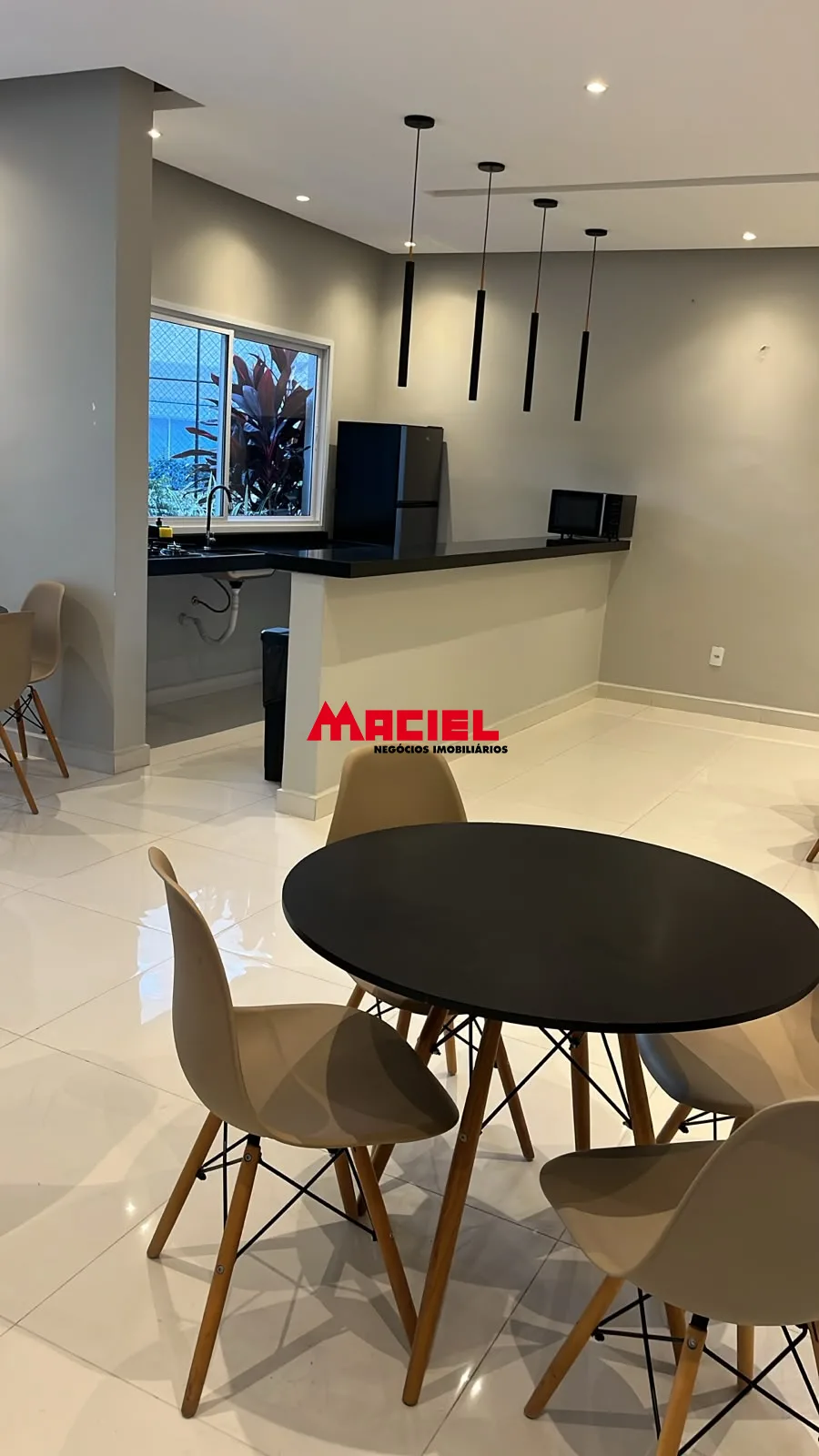 Alugar Apartamento / Padr&atilde;o em S&atilde;o Jos&eacute; dos Campos R$ 2.800,00 - Foto 31