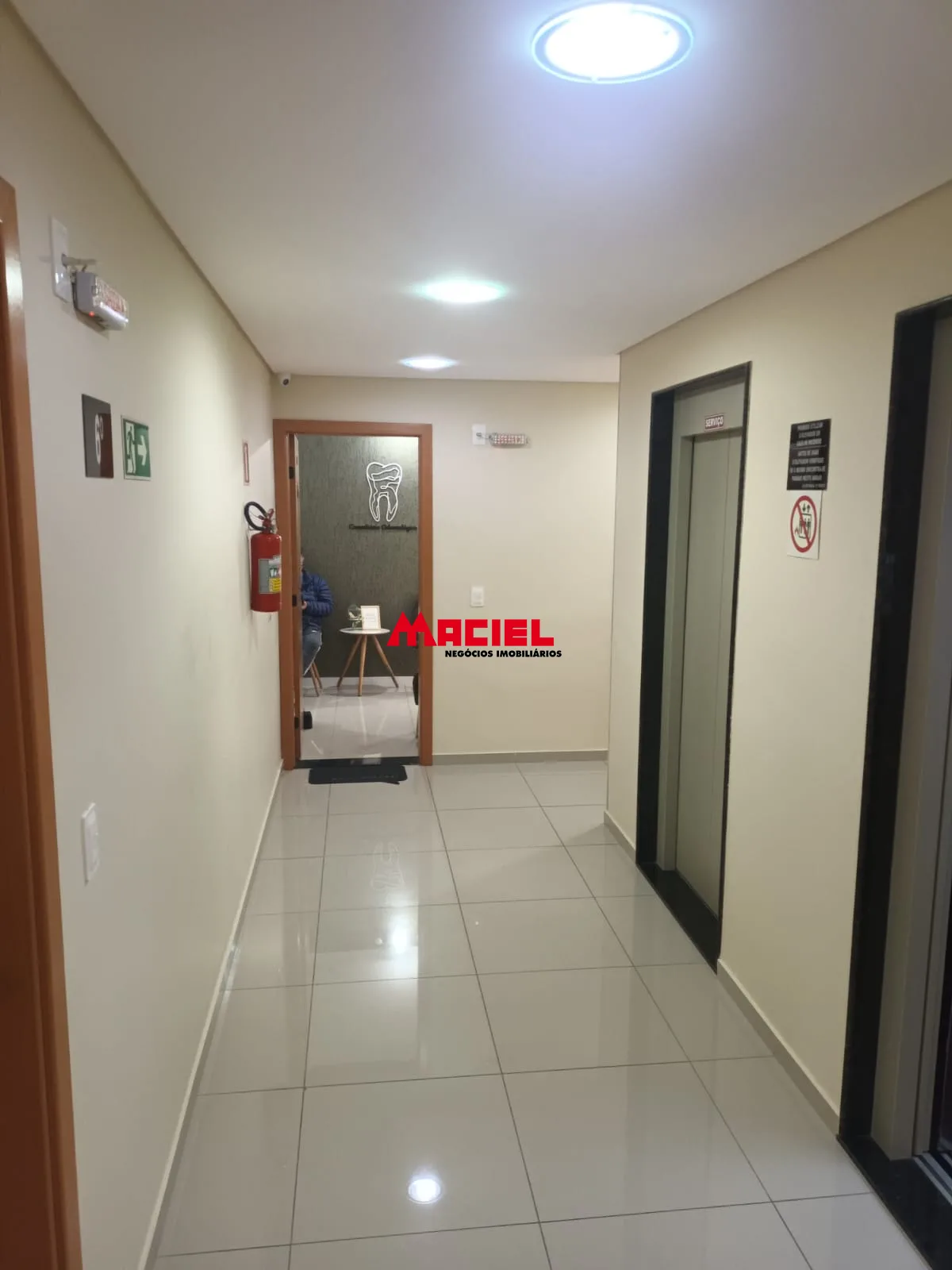 Comprar Comercial / Sala em Edif&iacute;cioCondom&iacute;nio em S&atilde;o Jos&eacute; dos Campos R$ 500.000,00 - Foto 8