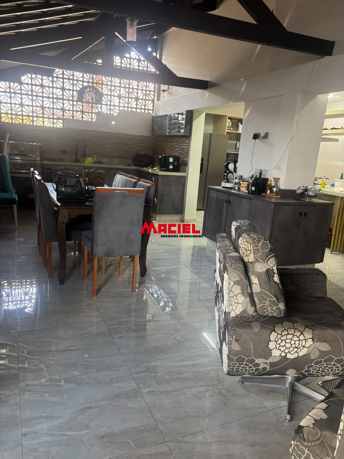 Comprar Casa / Padr&atilde;o em S&atilde;o Jos&eacute; dos Campos R$ 1.800.000,00 - Foto 9