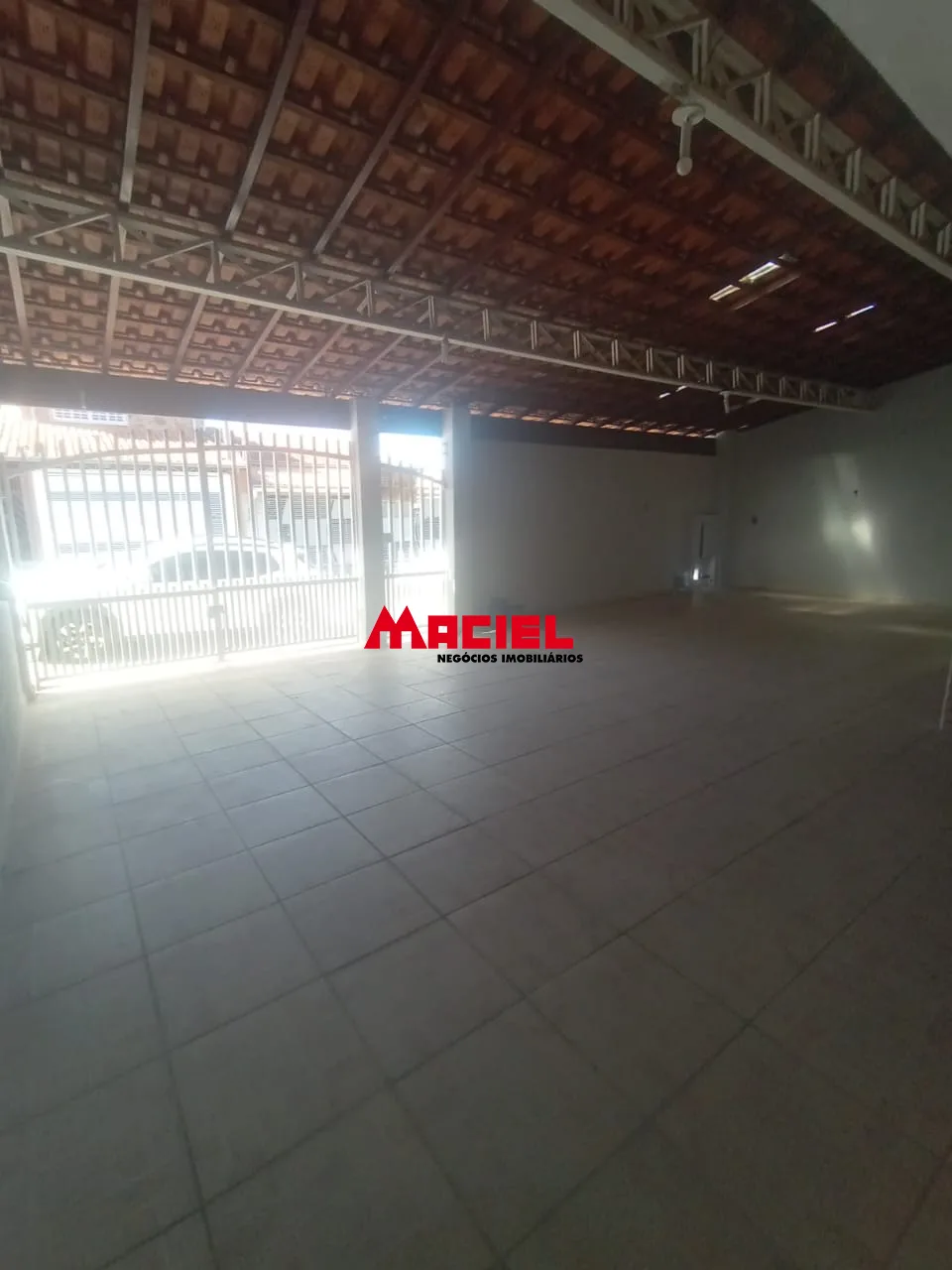 Comprar Casa / Sobrado em S&atilde;o Jos&eacute; dos Campos R$ 750.000,00 - Foto 3