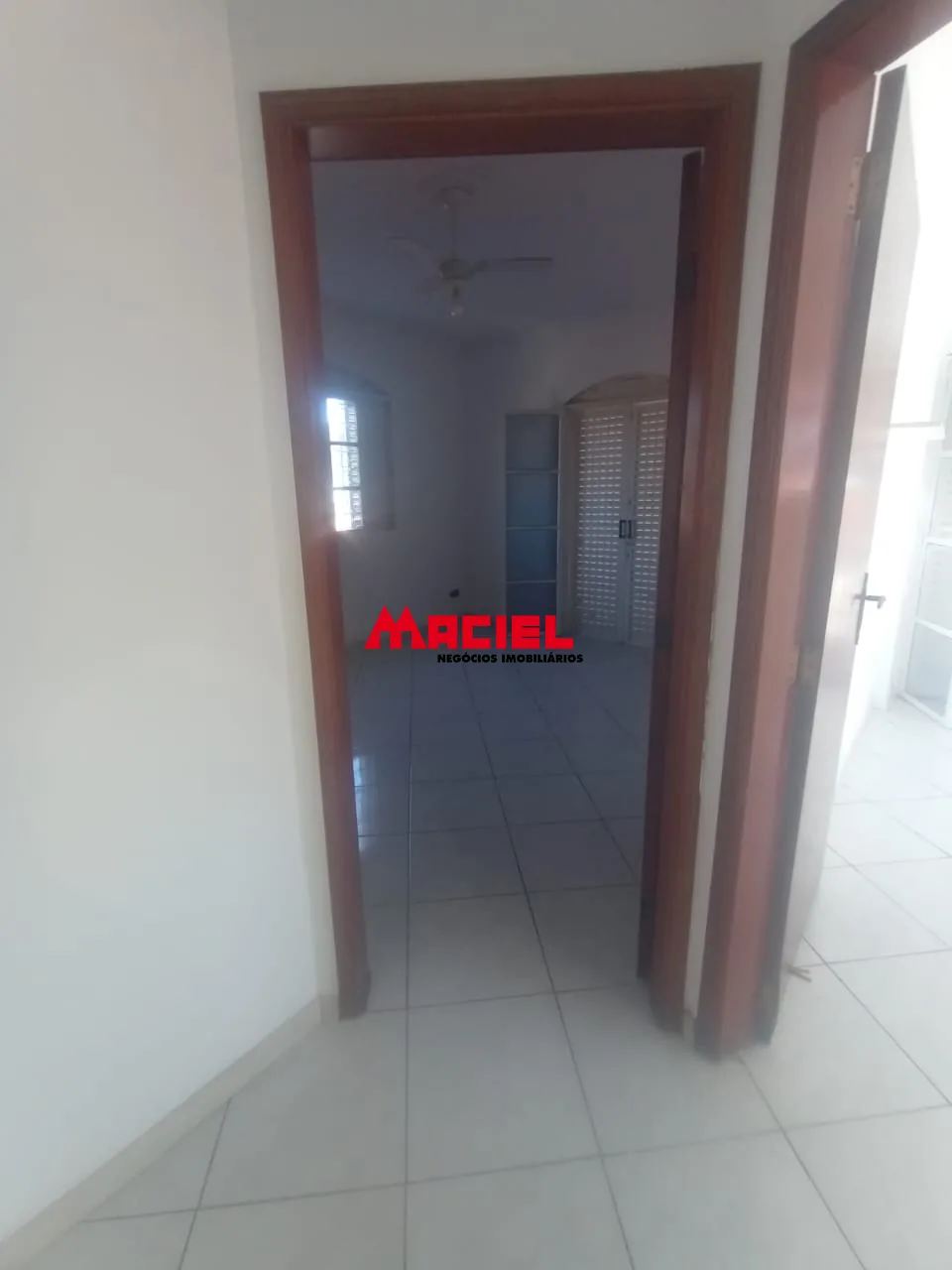 Comprar Casa / Sobrado em S&atilde;o Jos&eacute; dos Campos R$ 750.000,00 - Foto 13