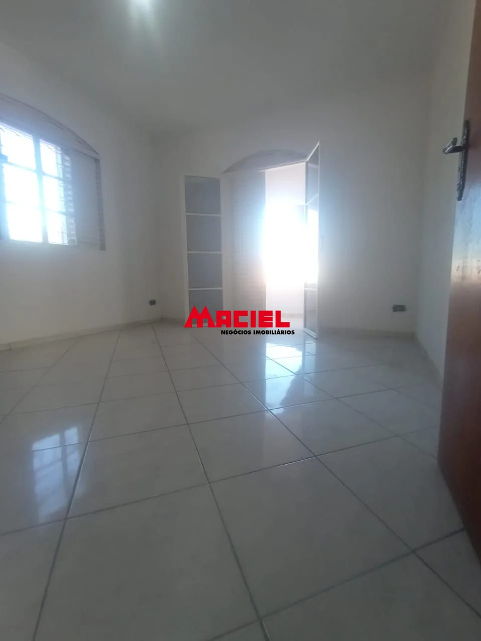 Comprar Casa / Sobrado em S&atilde;o Jos&eacute; dos Campos R$ 750.000,00 - Foto 14