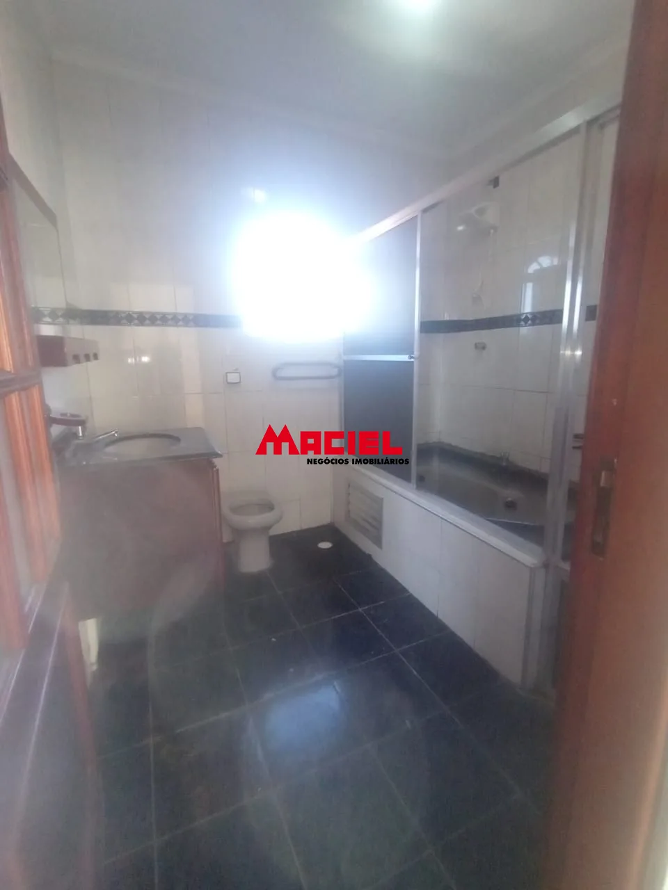 Comprar Casa / Sobrado em S&atilde;o Jos&eacute; dos Campos R$ 750.000,00 - Foto 28